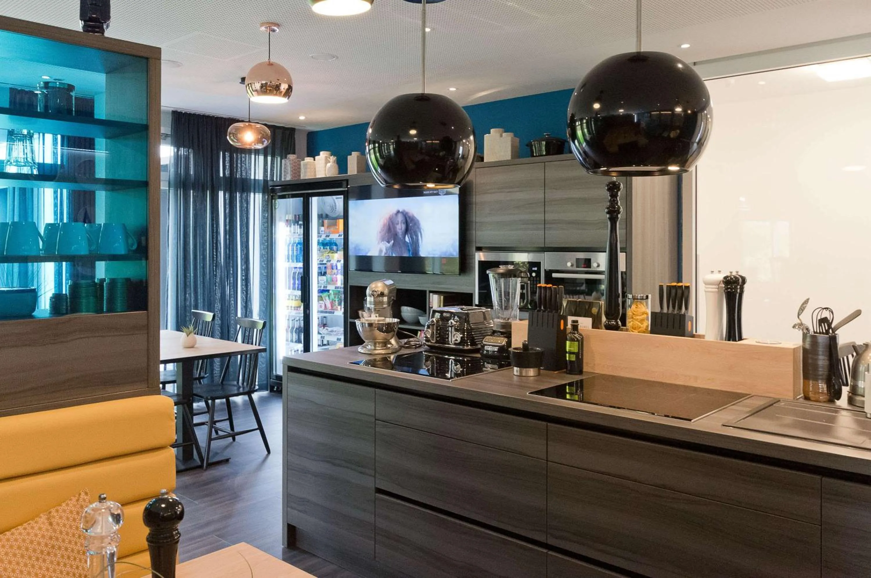 Lounge or bar in elaya hotel stuttgart boeblingen