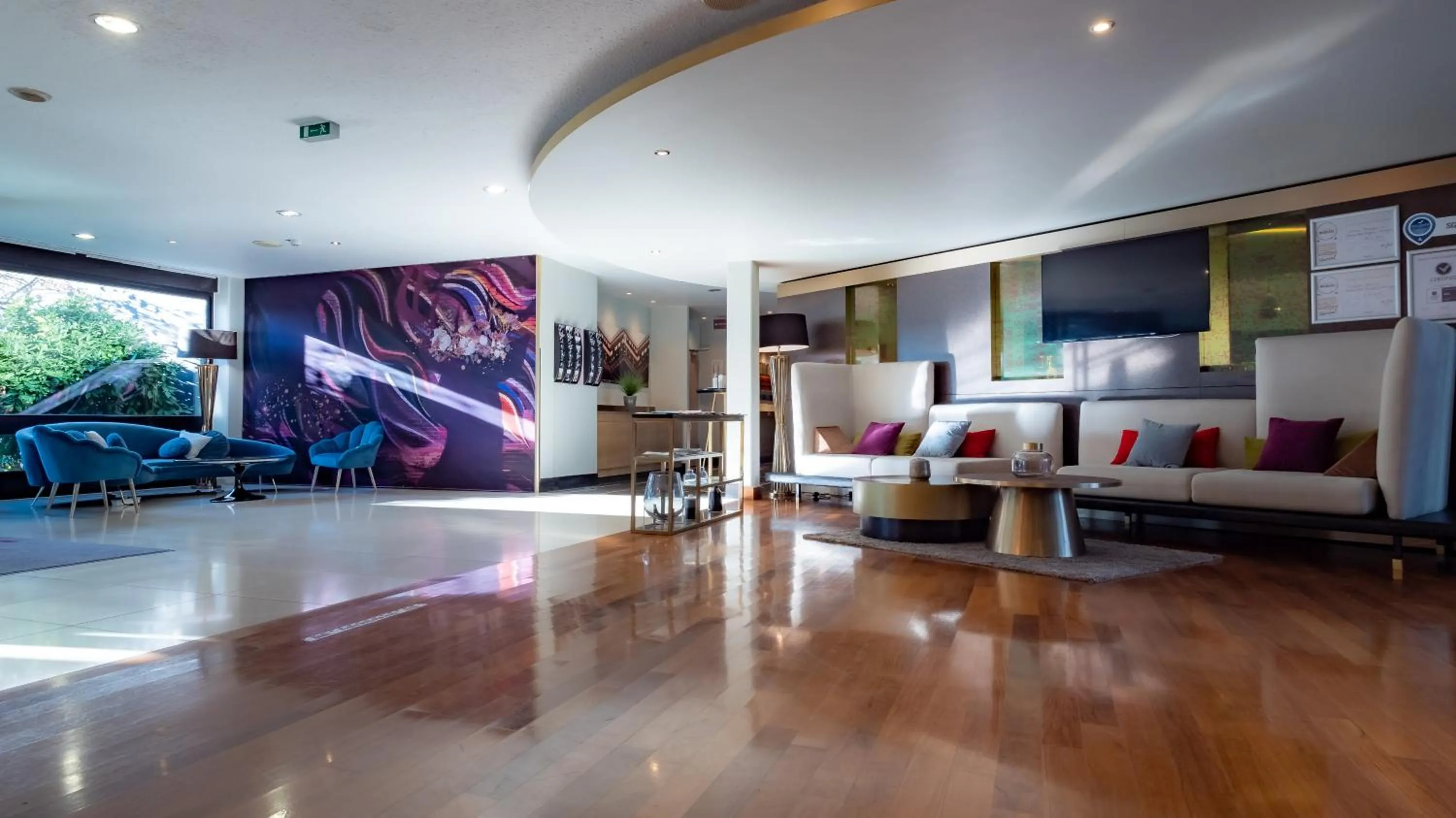 Lobby or reception in elaya hotel stuttgart boeblingen