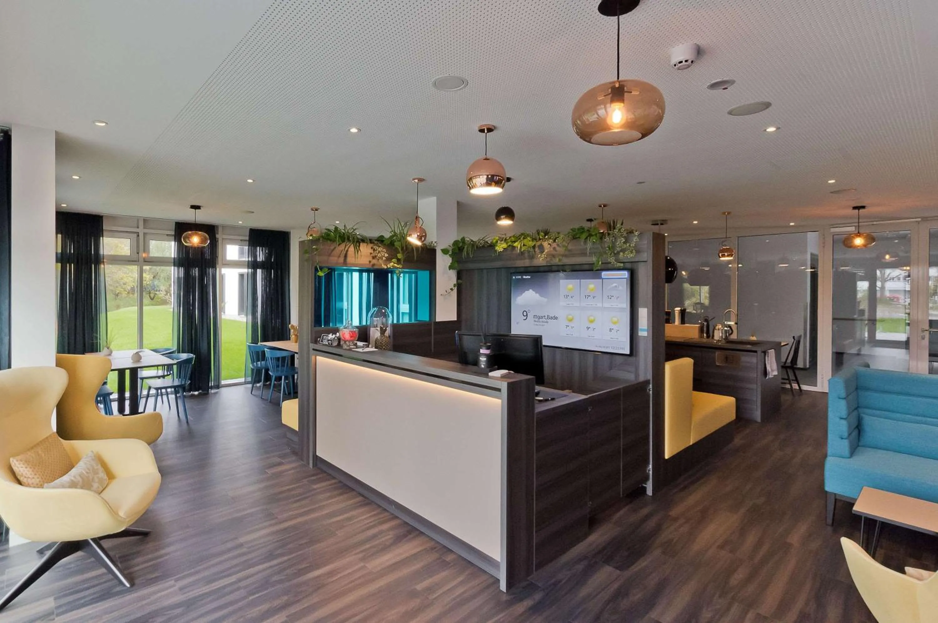 Lounge or bar in elaya hotel stuttgart boeblingen
