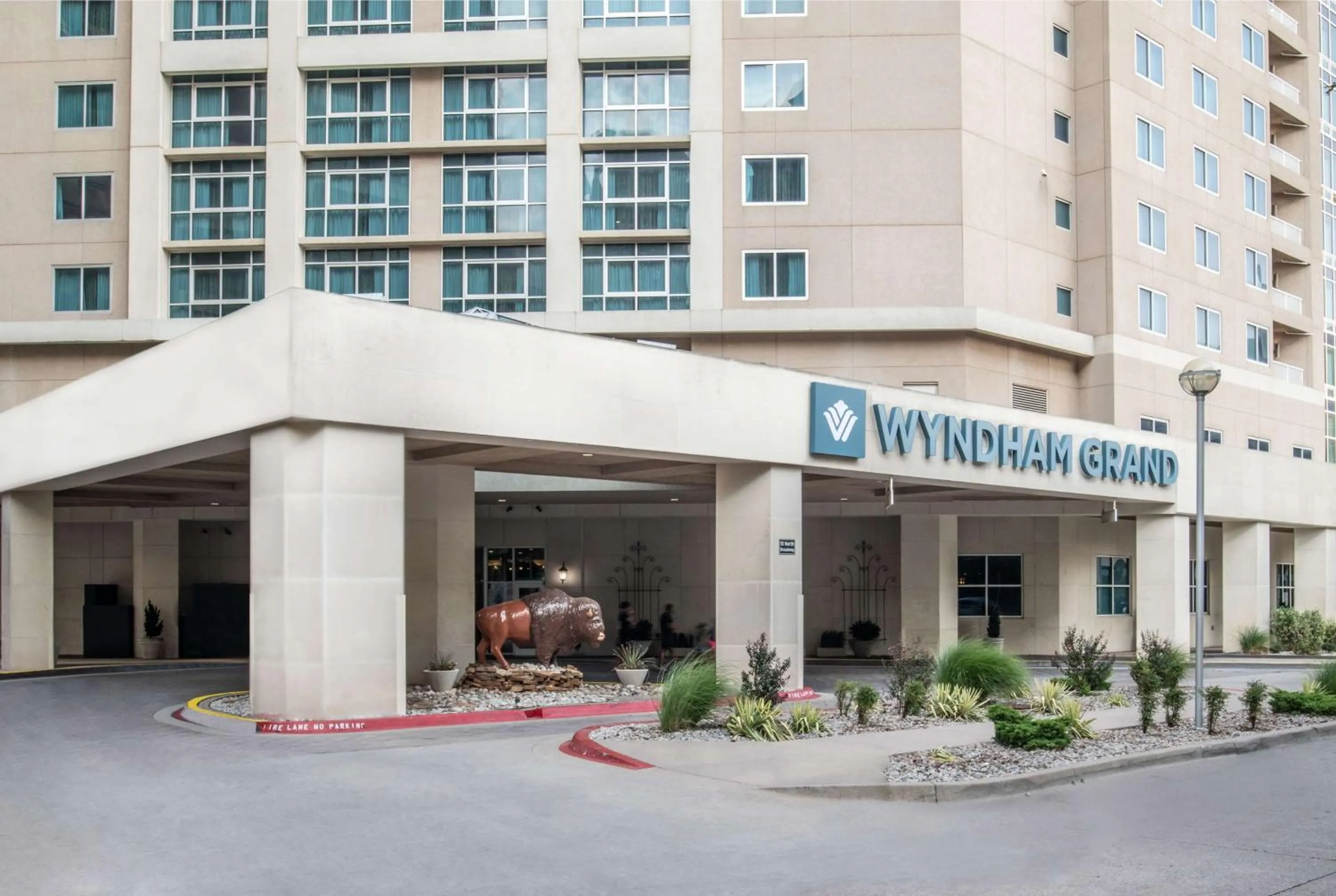 Property building in Wyndham Grand Oklahoma City Downtown