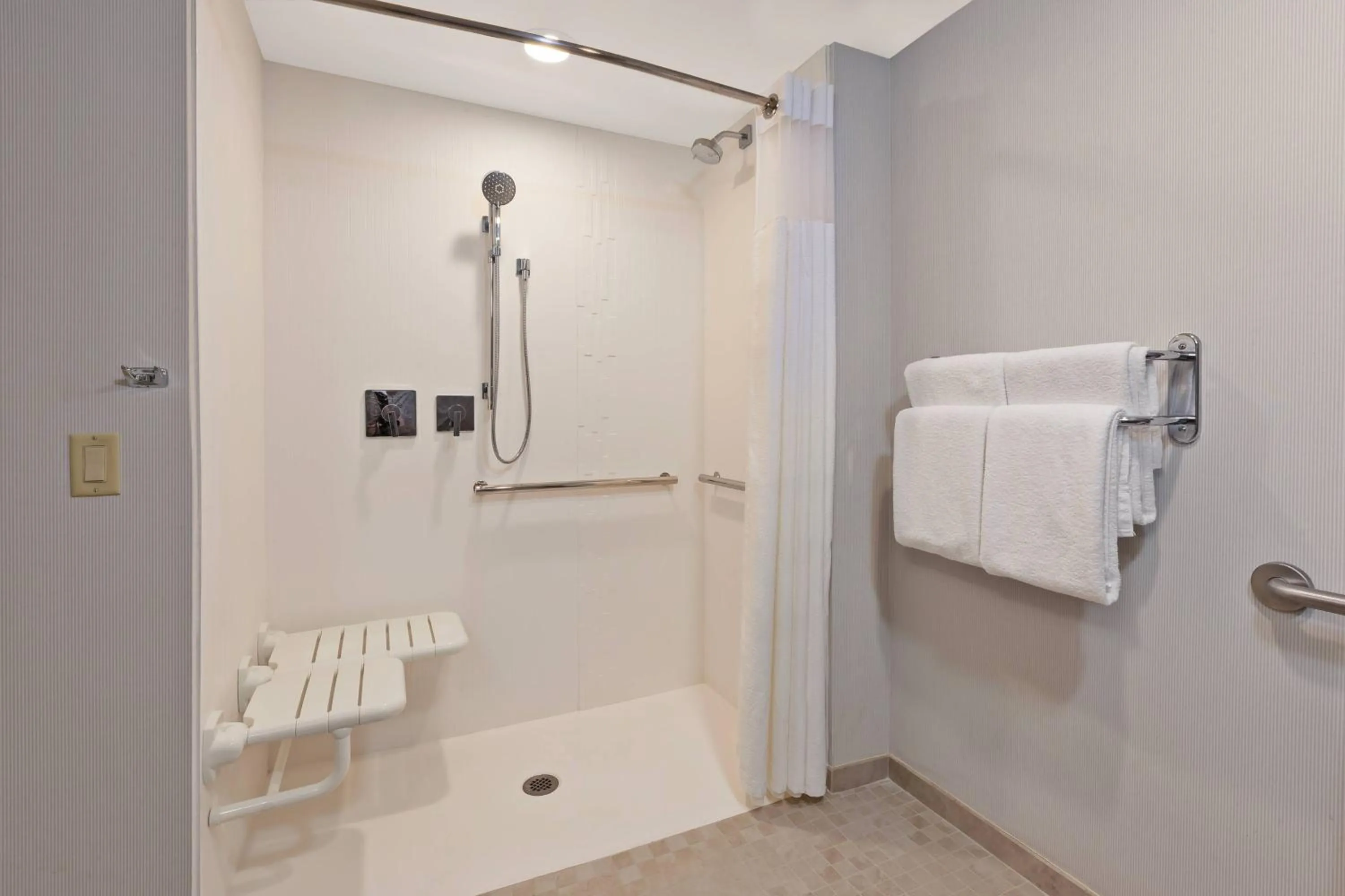 Bathroom in Courtyard by Marriott Oklahoma City Downtown