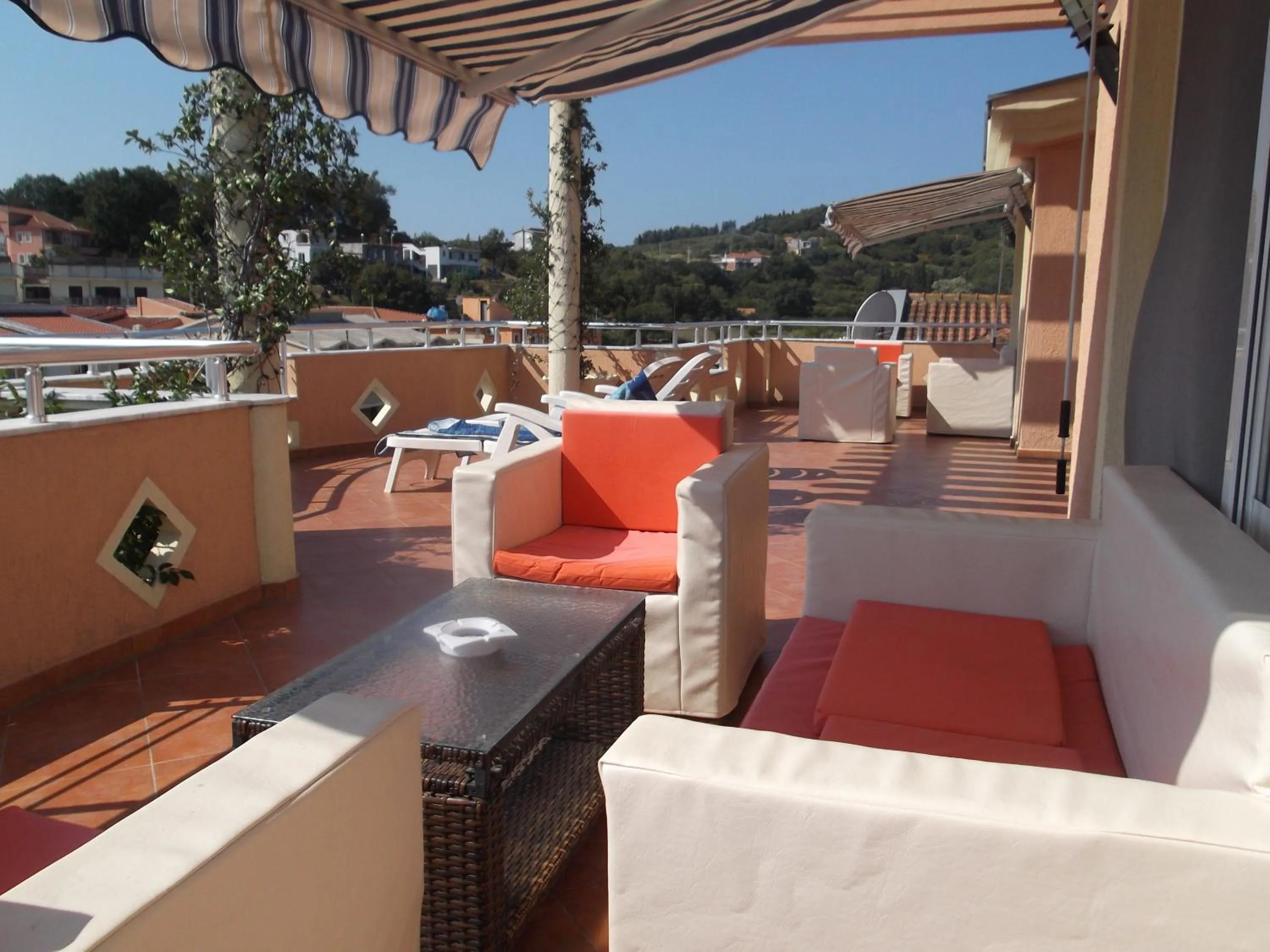 Patio in Aparthotel Villa Primafila