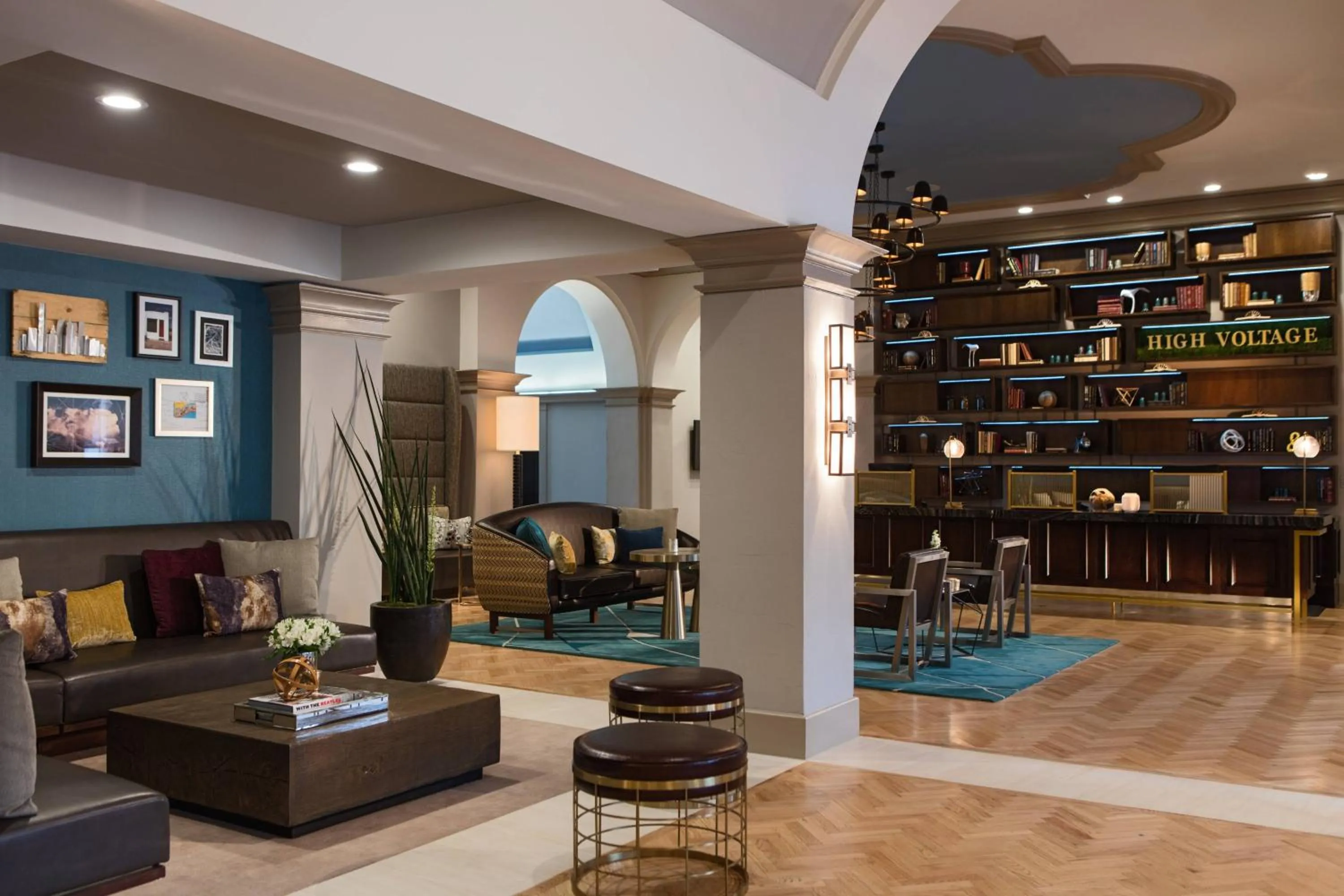 Lobby or reception in Renaissance Waterford Oklahoma City Hotel