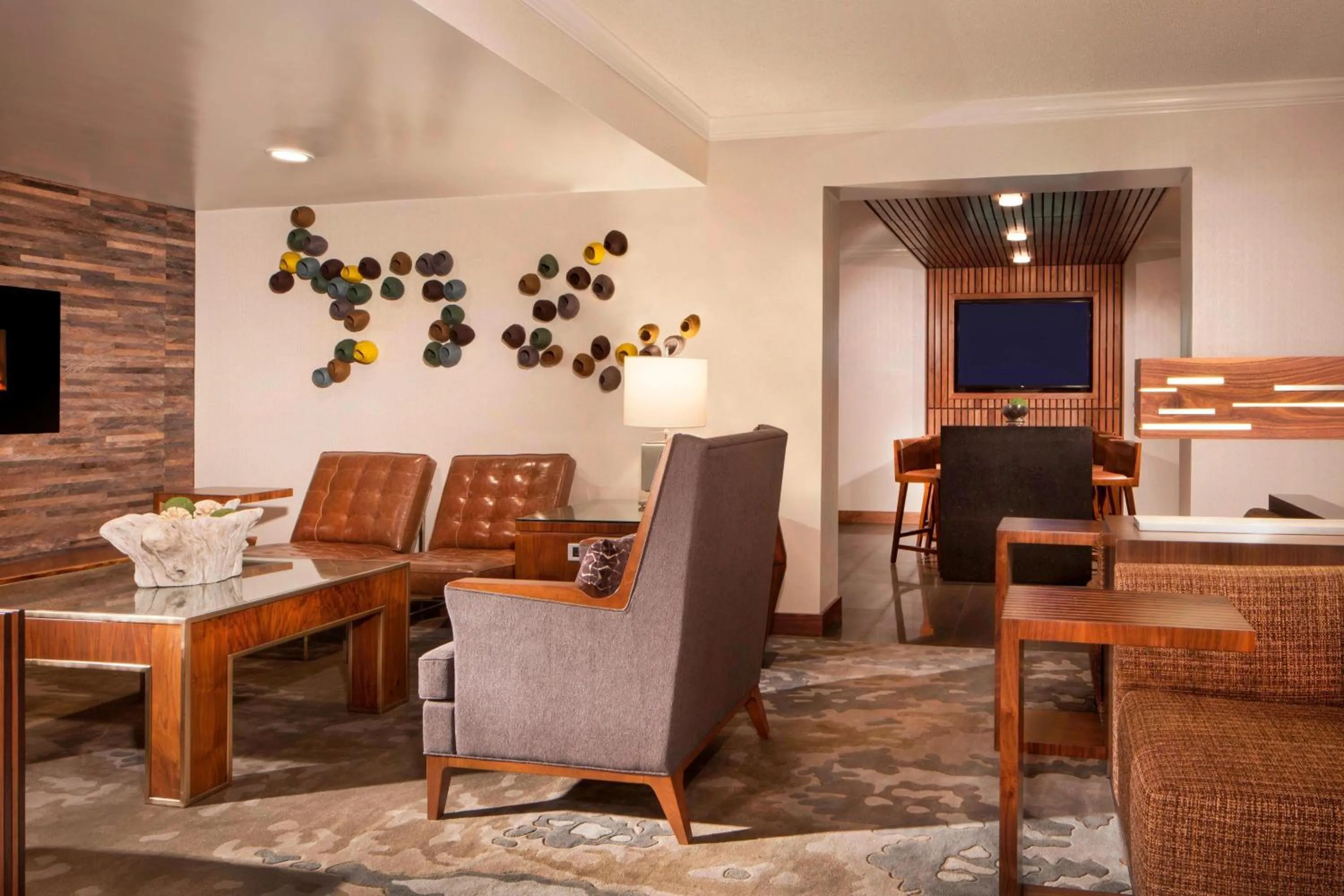 Lounge or bar in Omaha Marriott