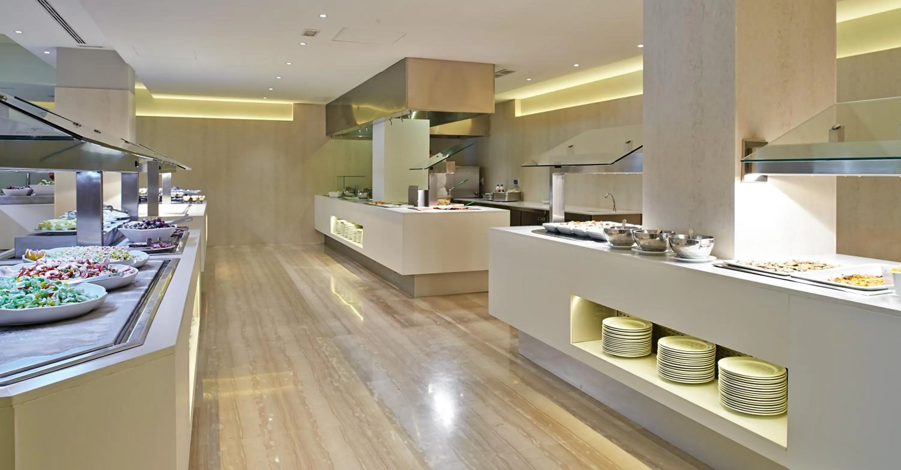 Restaurant/places to eat in Hipotels Said