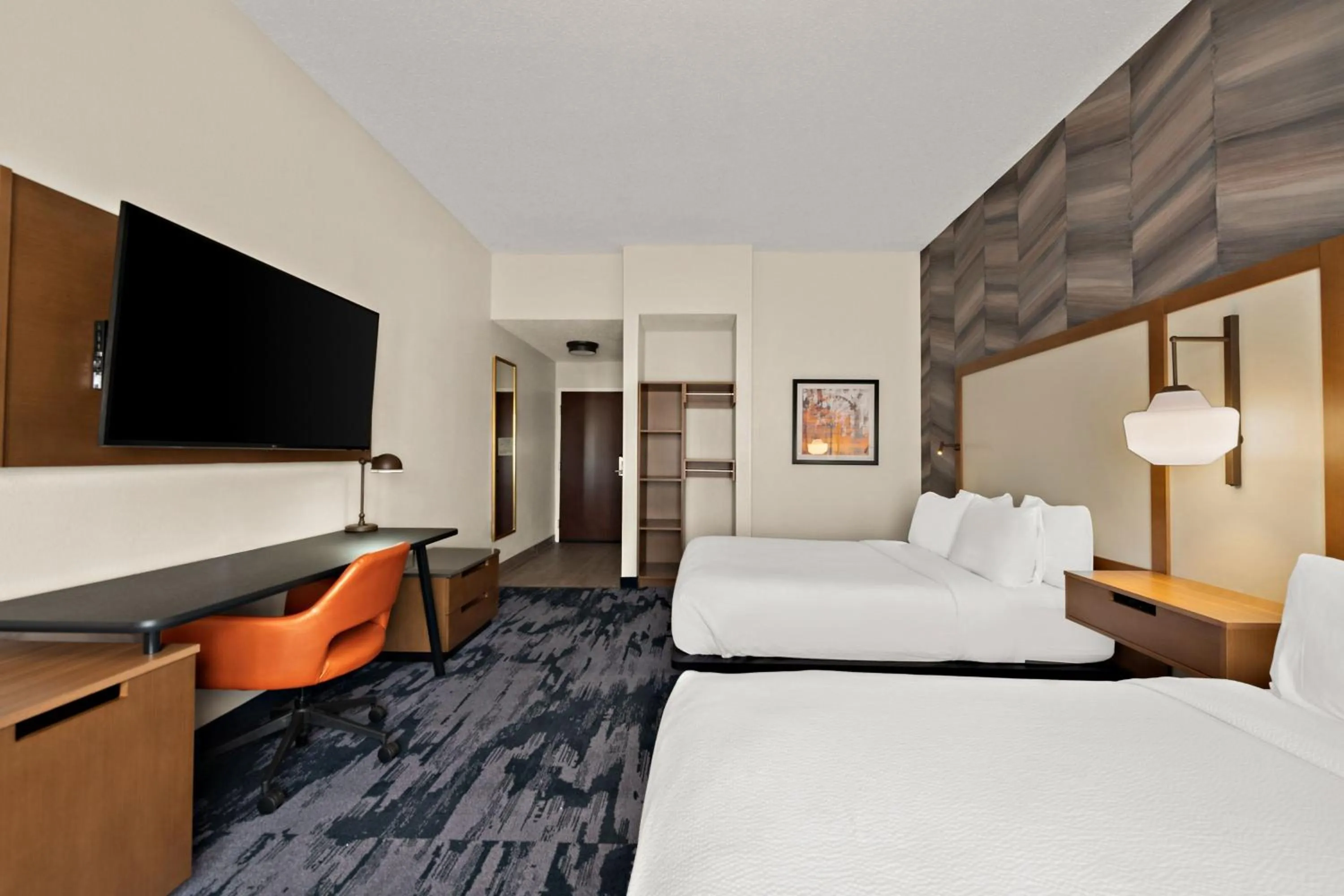 Photo of the whole room, Bed in Fairfield by Marriott Inn & Suites Chesapeake