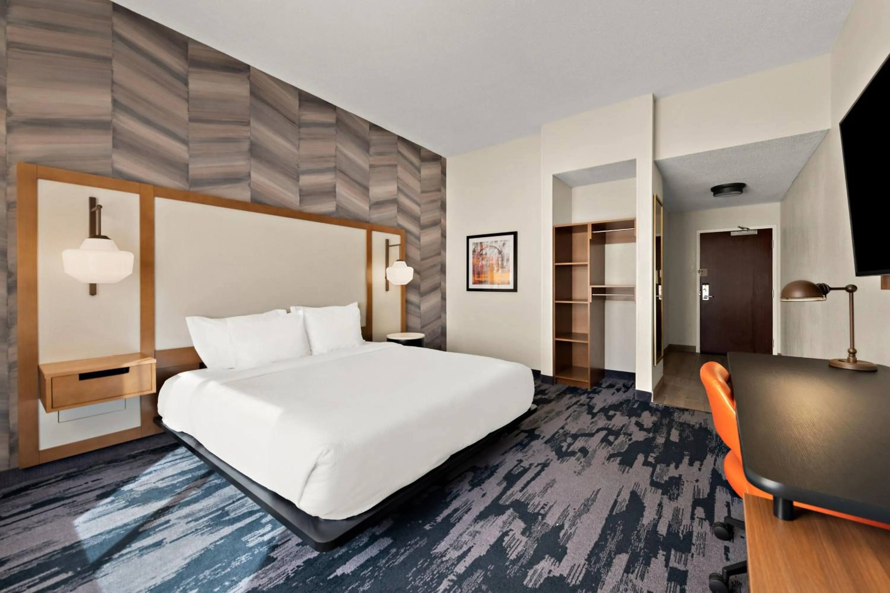 Photo of the whole room, Bed in Fairfield by Marriott Inn & Suites Chesapeake