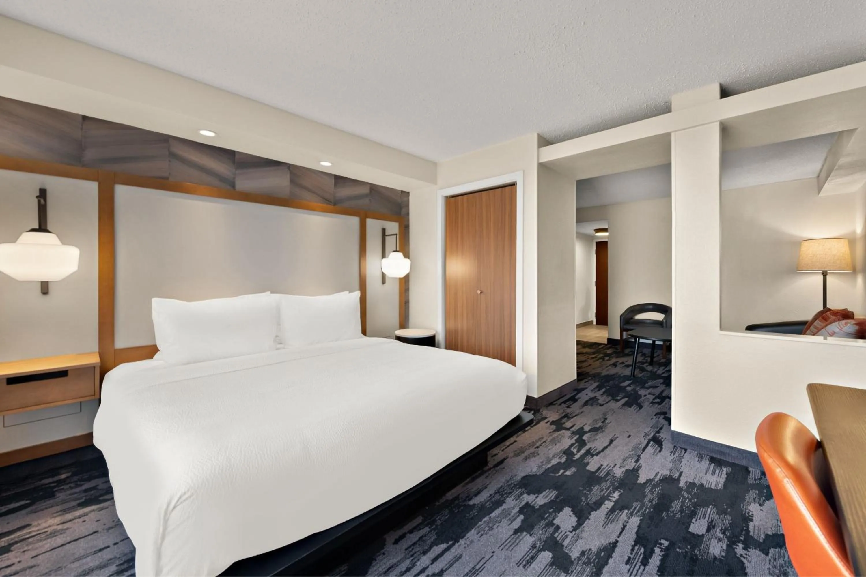 Photo of the whole room, Bed in Fairfield by Marriott Inn & Suites Chesapeake