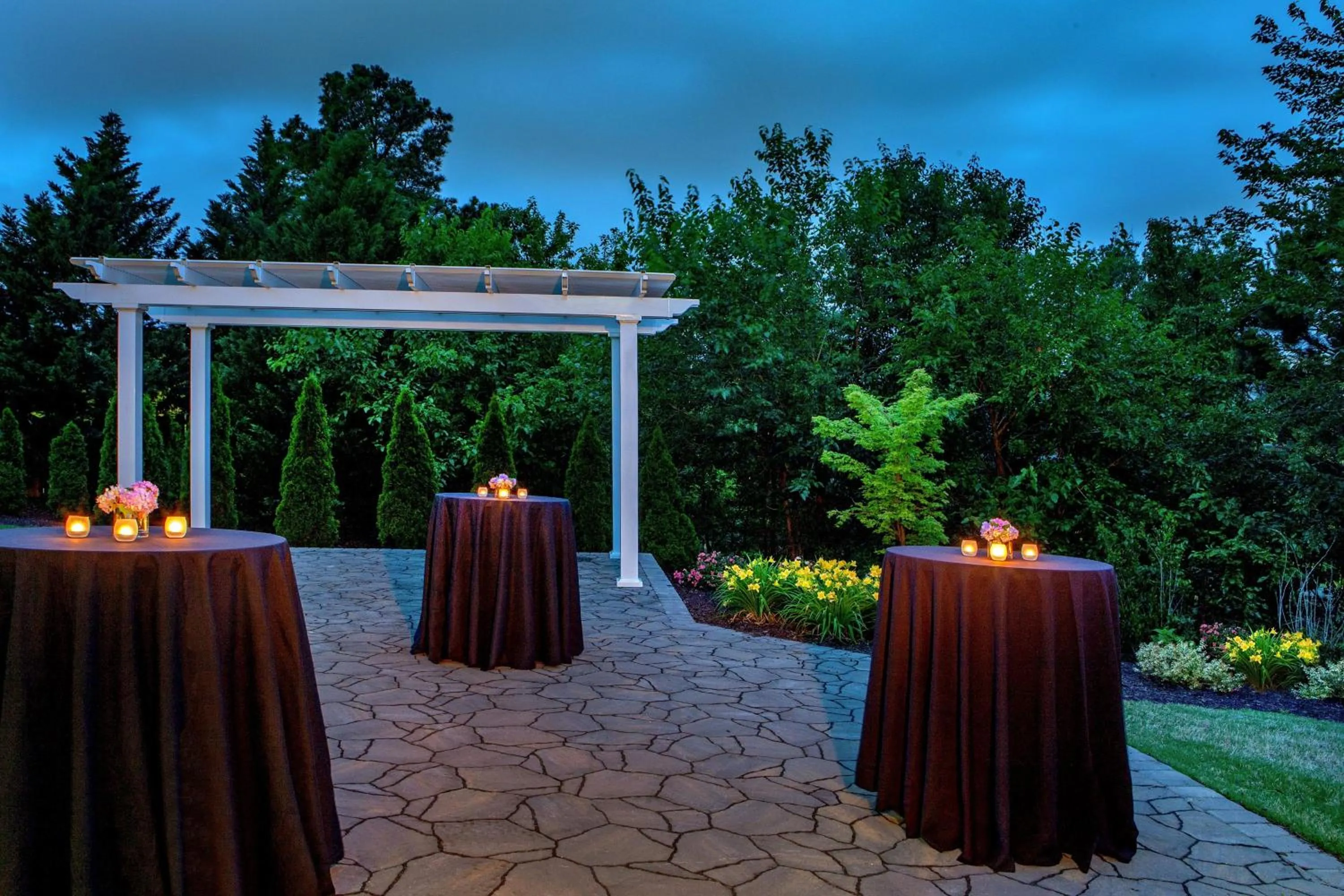 Meeting/conference room in Delta Hotels by Marriott Chesapeake Norfolk