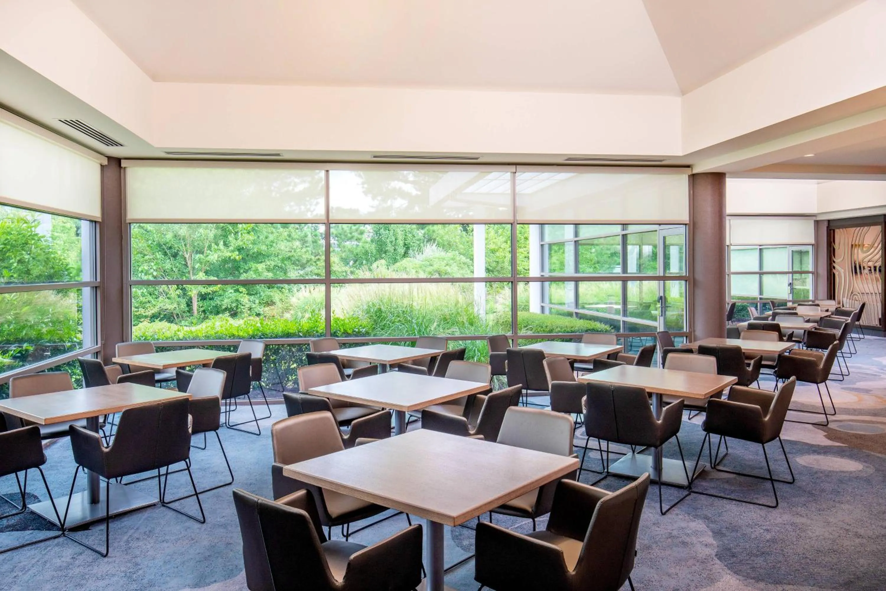 Meeting/conference room in Delta Hotels by Marriott Chesapeake Norfolk
