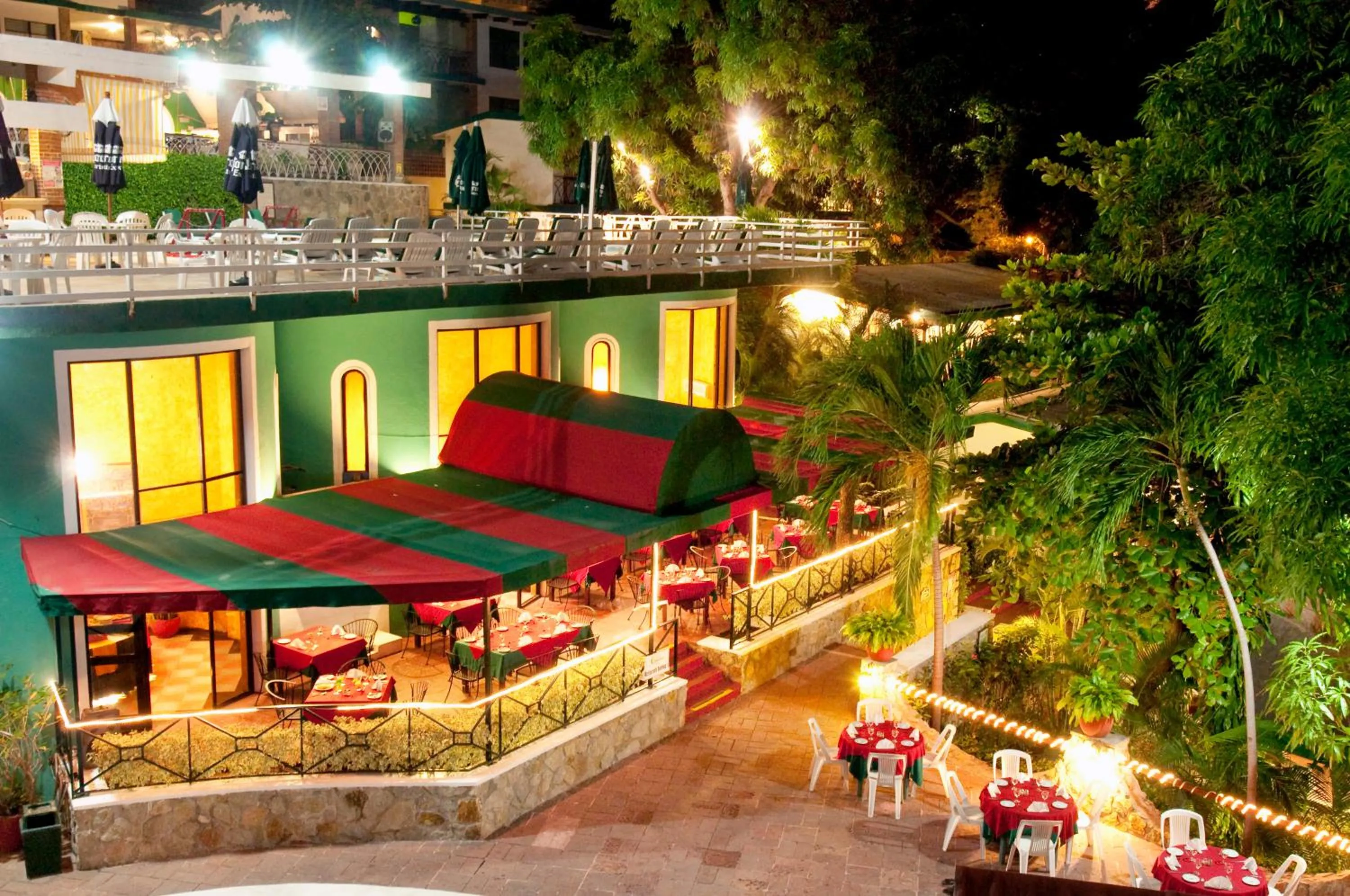 Restaurant/places to eat in Real Bananas All Inclusive