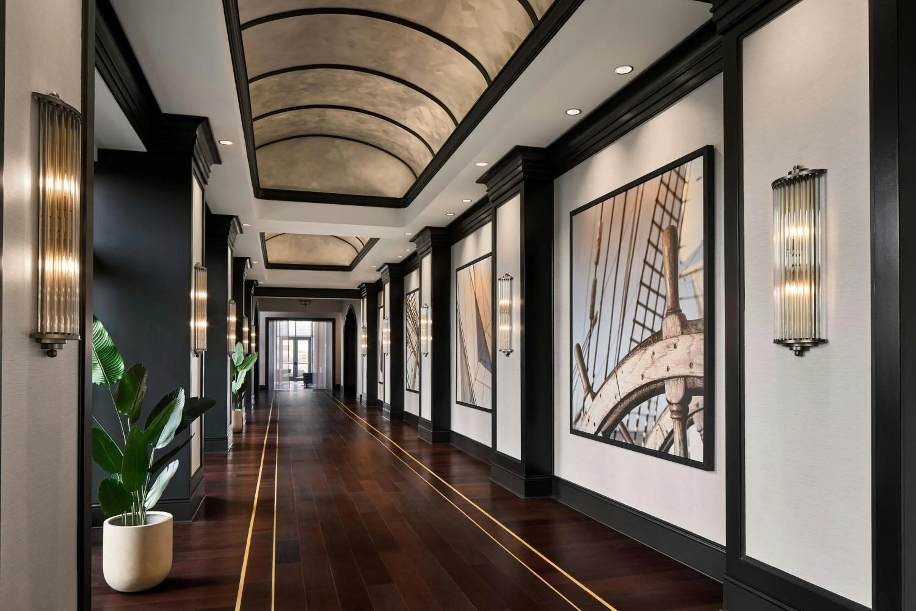 Lobby or reception in Renaissance Portsmouth-Norfolk Waterfront Hotel