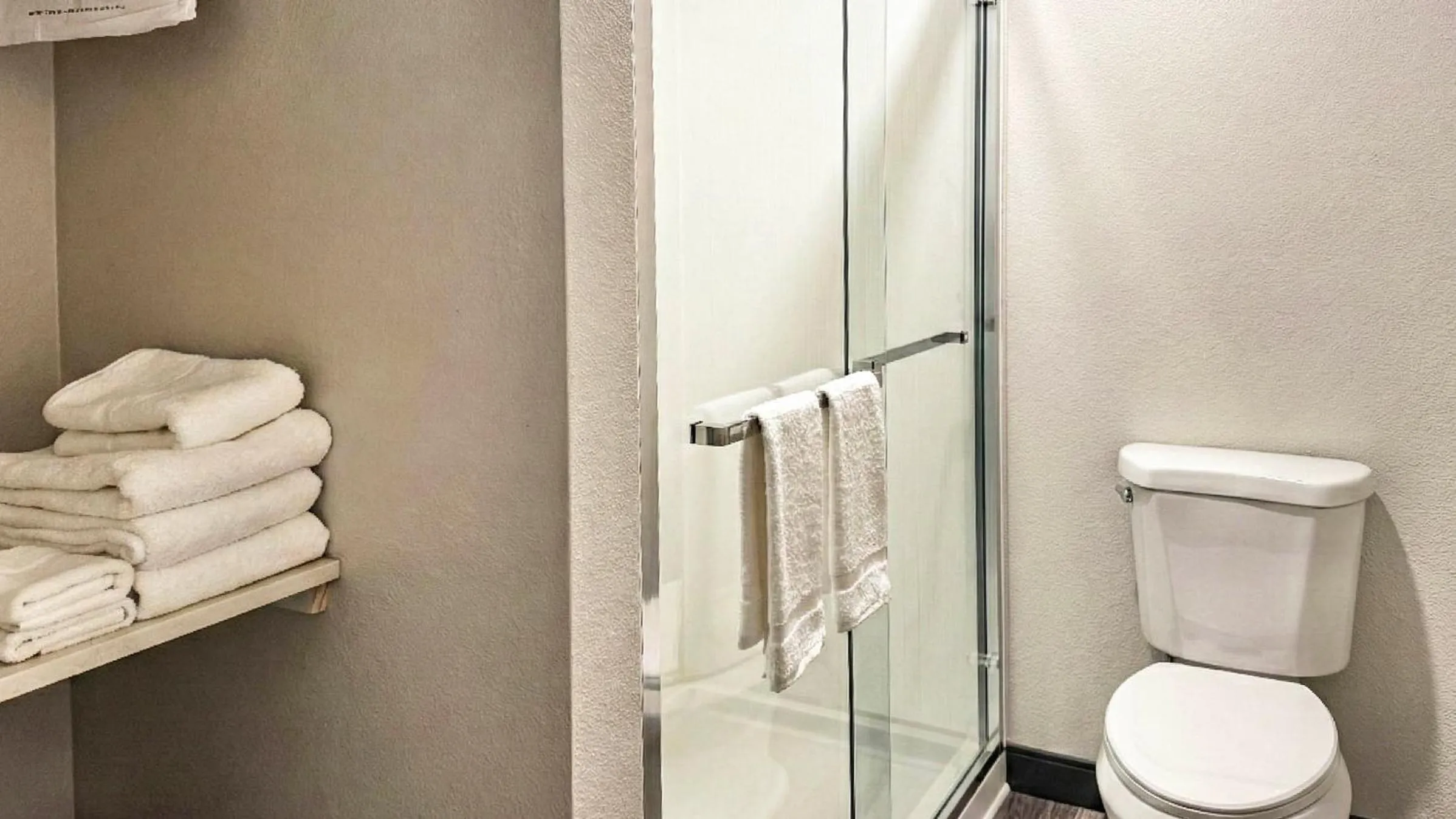 Bathroom in Motel 6-Atascadero, CA