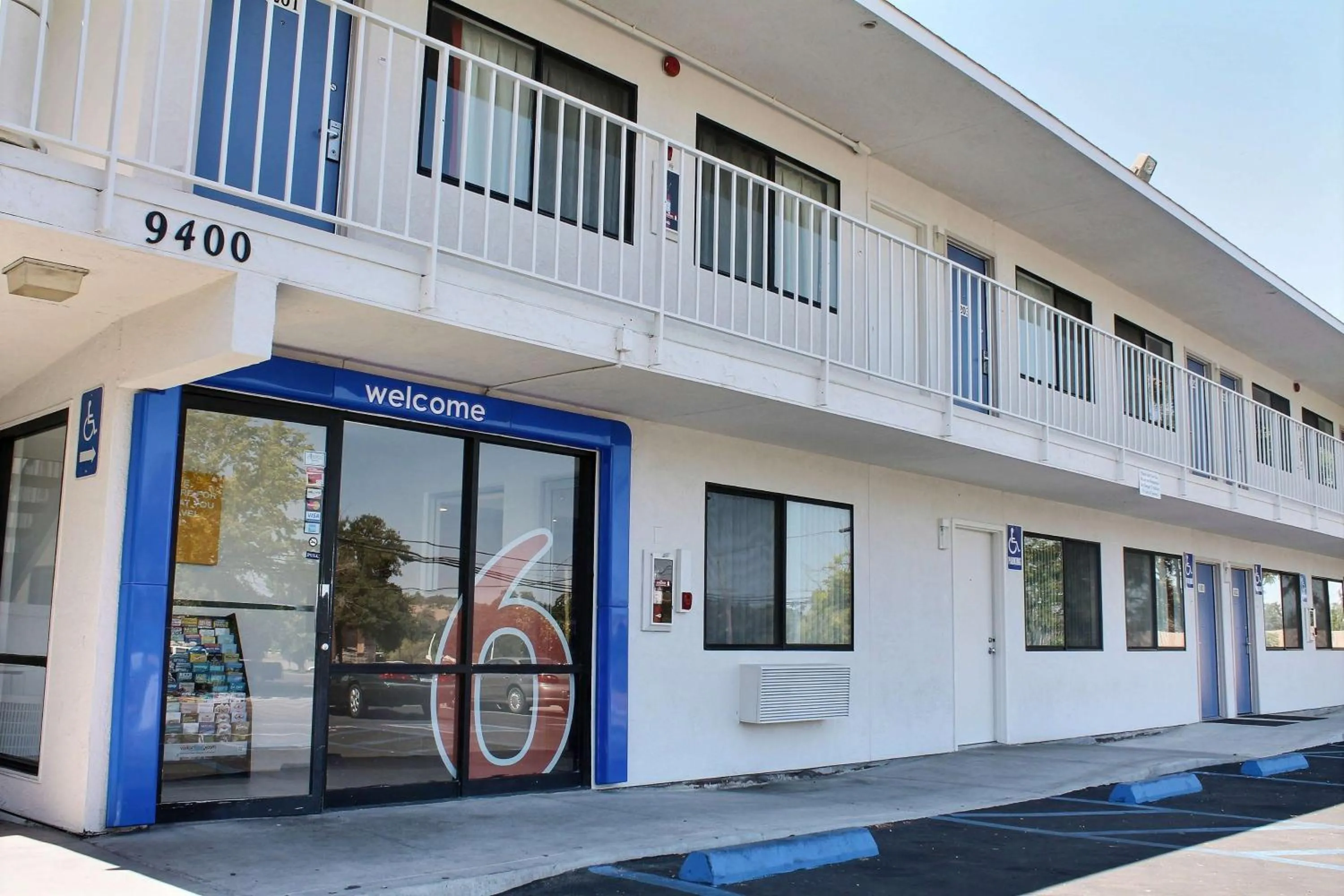 Property building in Motel 6-Atascadero, CA