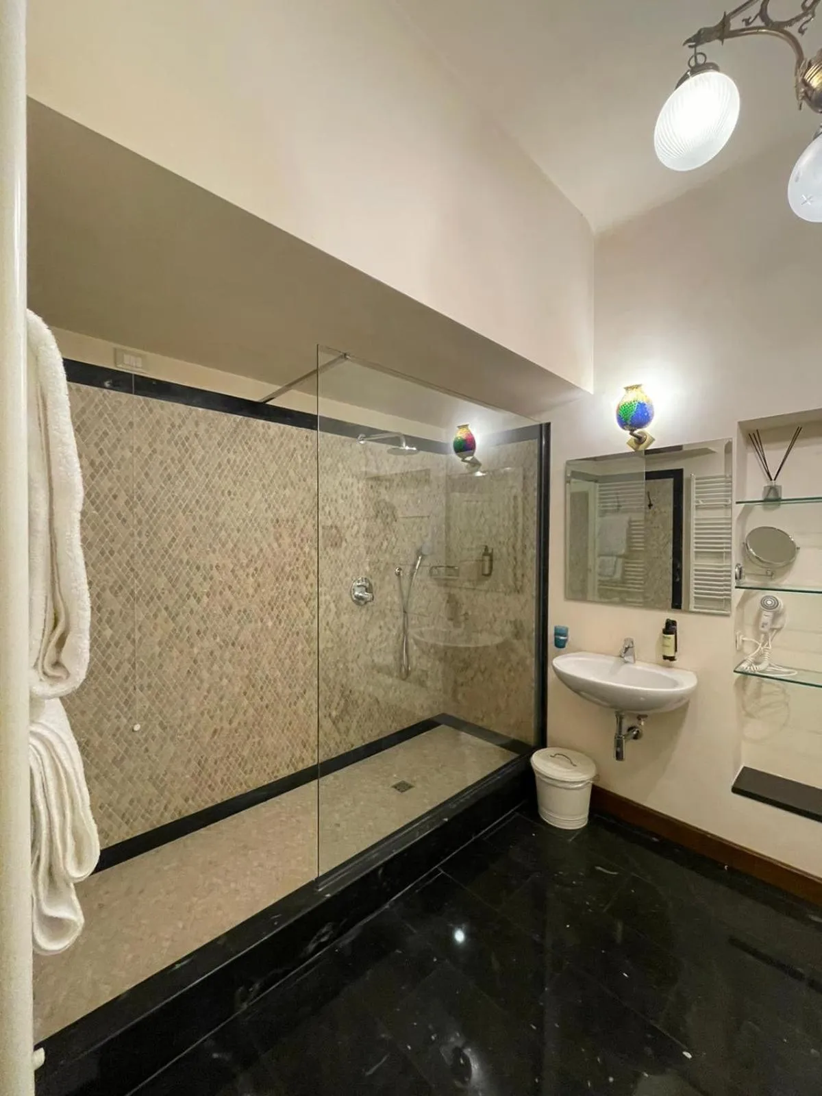 Shower in Locanda di Casa Spadoni