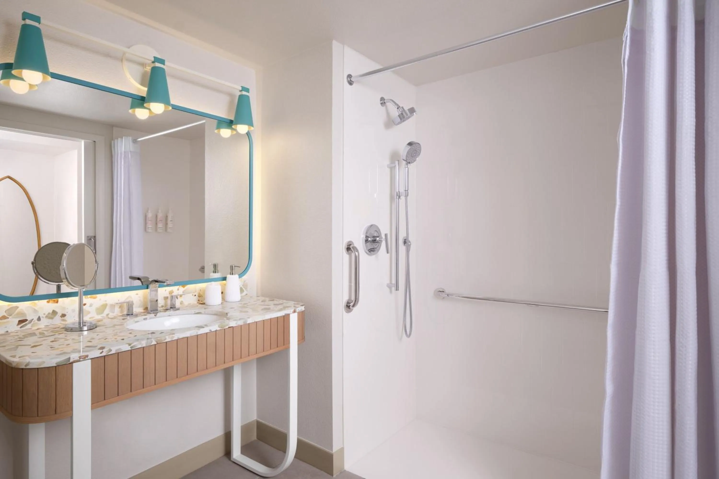 Bathroom in Marriott Hutchinson Island Resort & Beach Villas, Golf & Marina