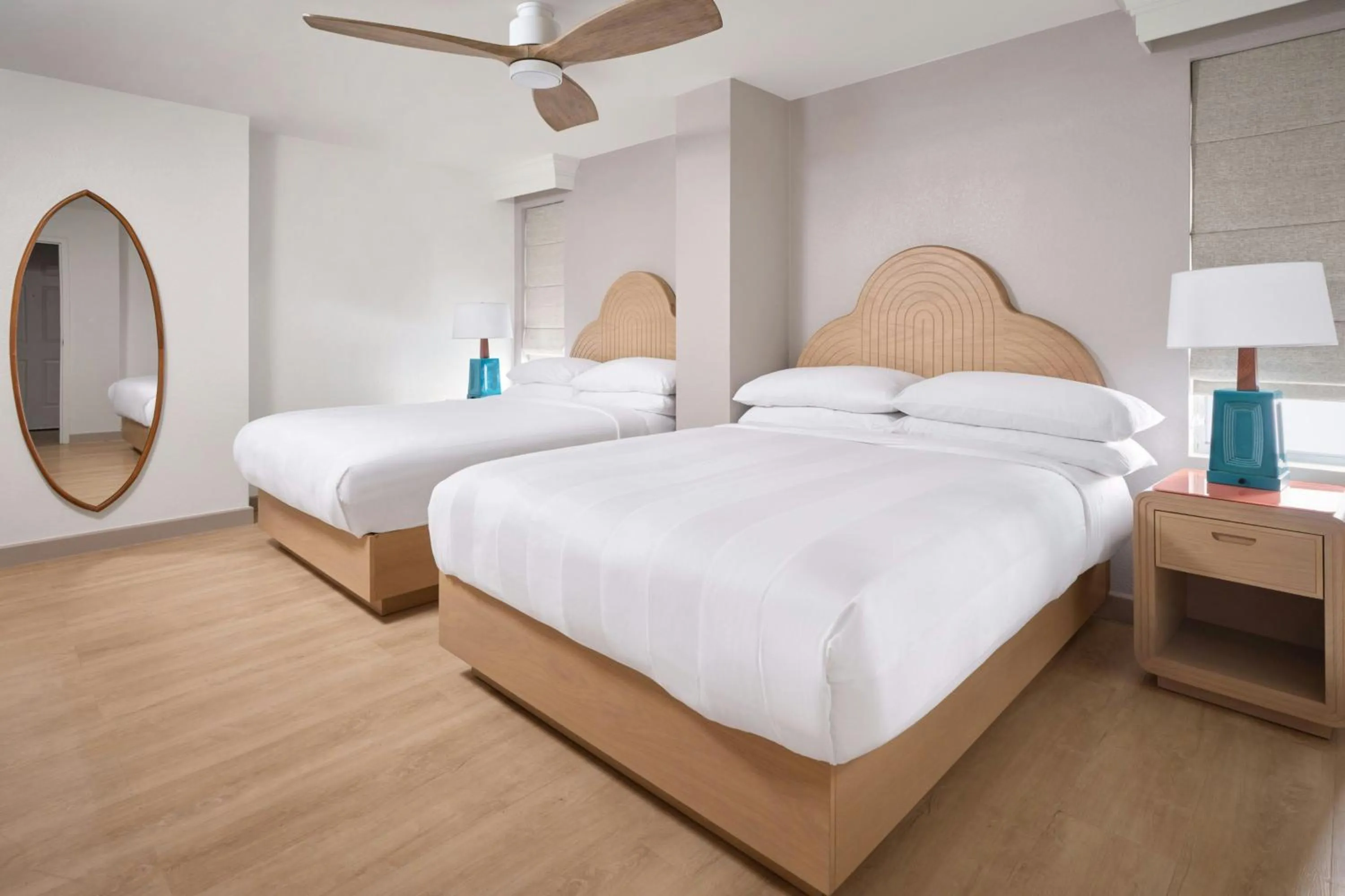 Photo of the whole room, Bed in Marriott Hutchinson Island Resort & Beach Villas, Golf & Marina