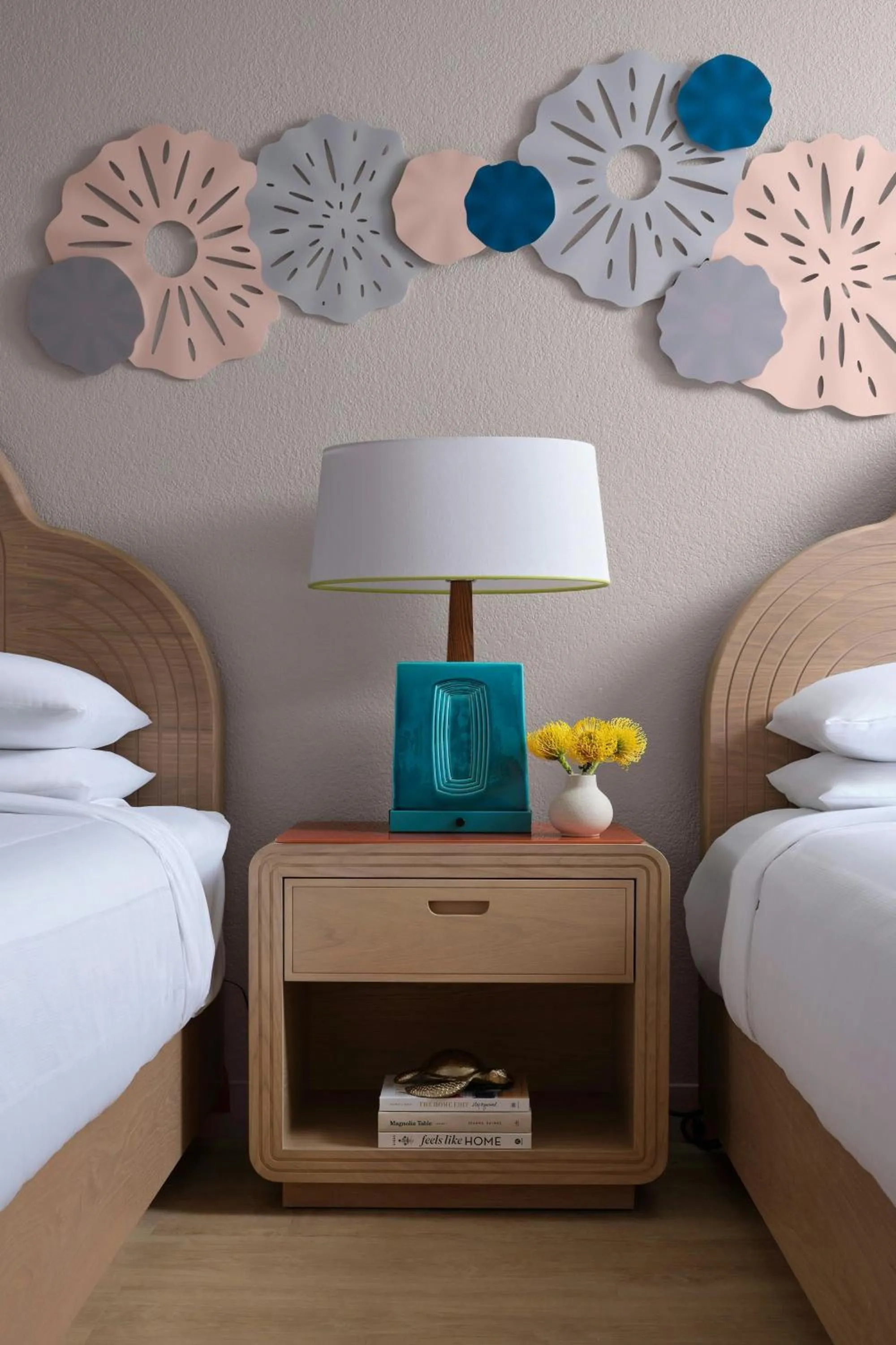 Photo of the whole room, Bed in Marriott Hutchinson Island Resort & Beach Villas, Golf & Marina