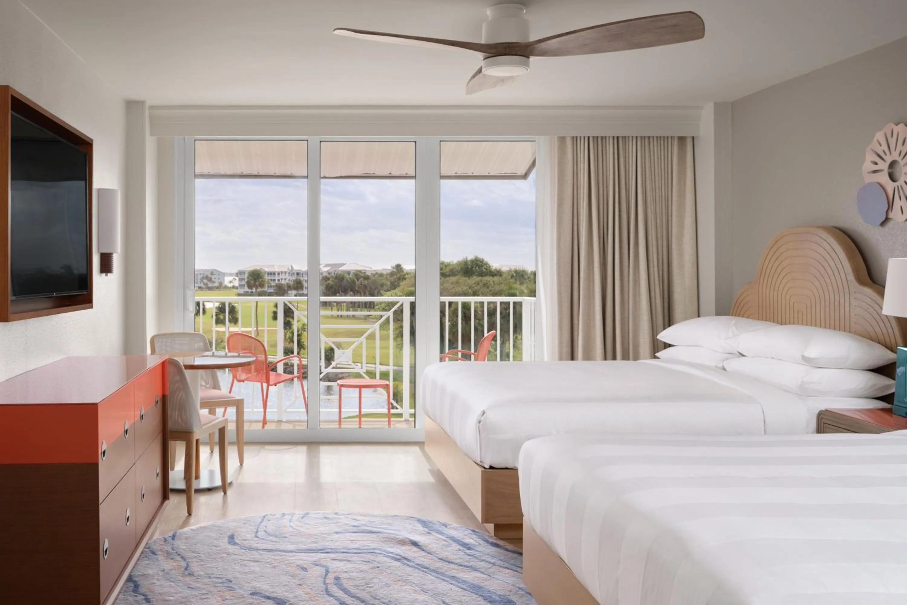 Photo of the whole room, Bed in Marriott Hutchinson Island Resort & Beach Villas, Golf & Marina