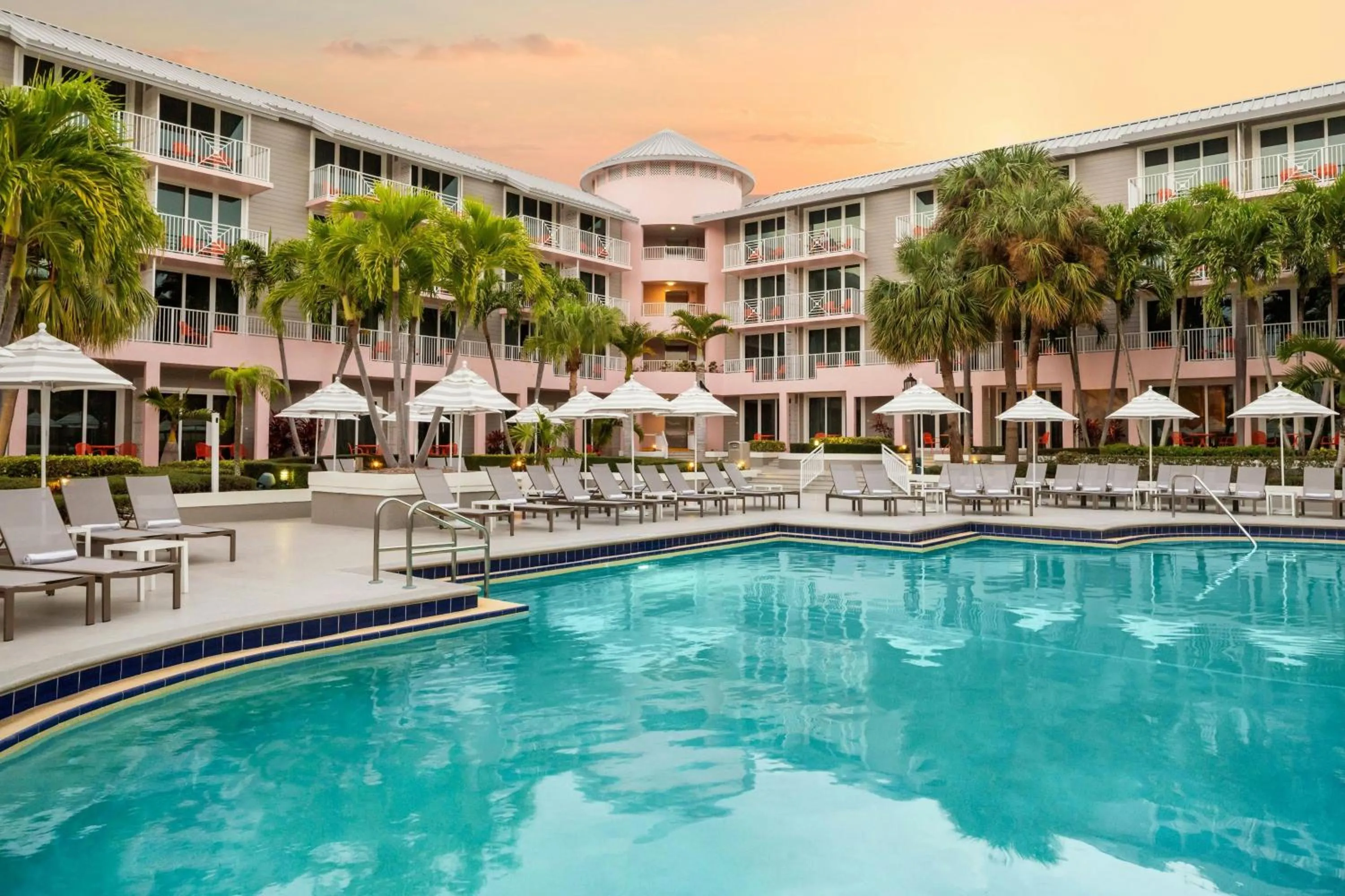 Swimming pool in Marriott Hutchinson Island Resort & Beach Villas, Golf & Marina