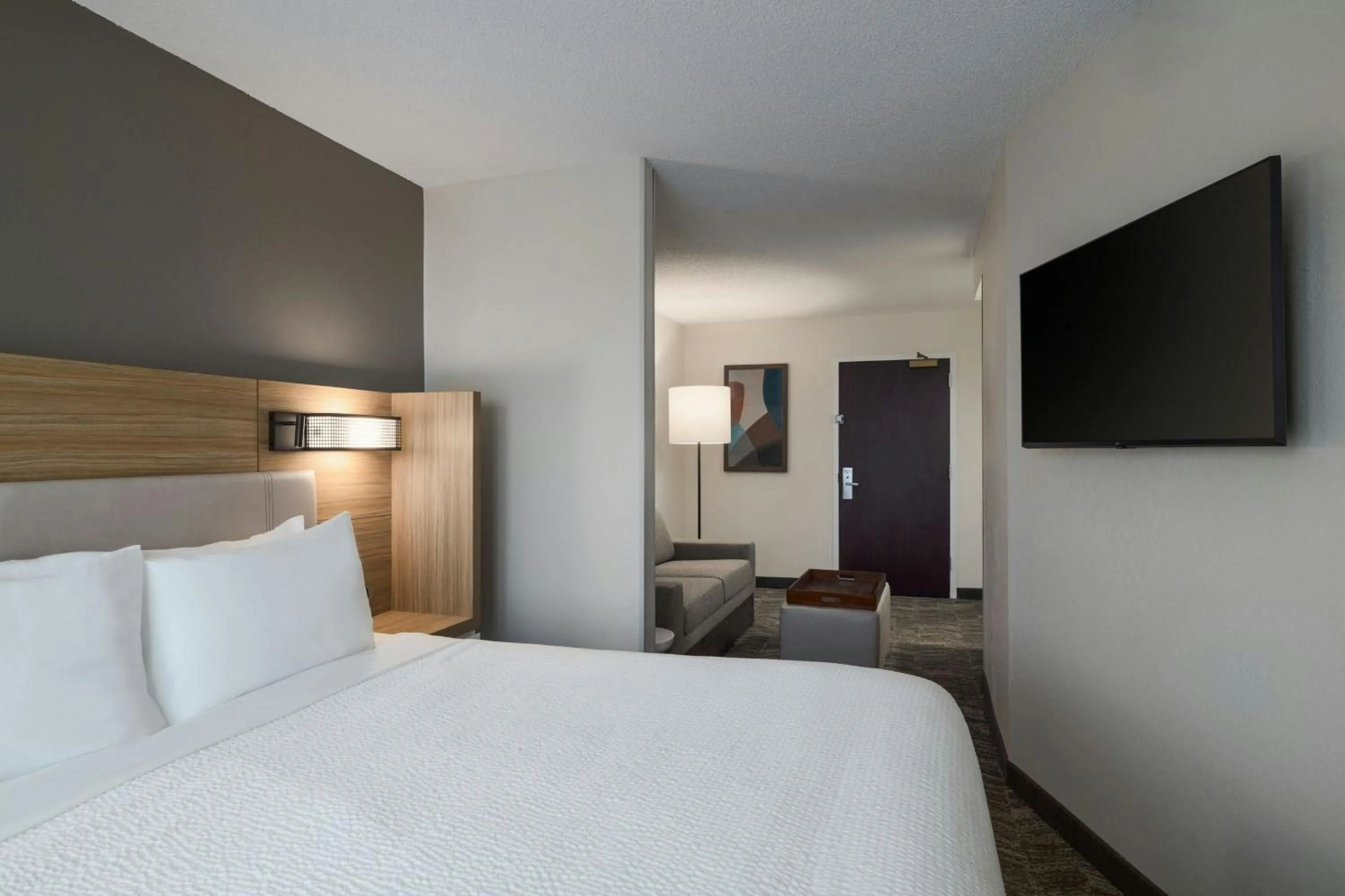 Photo of the whole room, Bed in SpringHill Suites Boca Raton