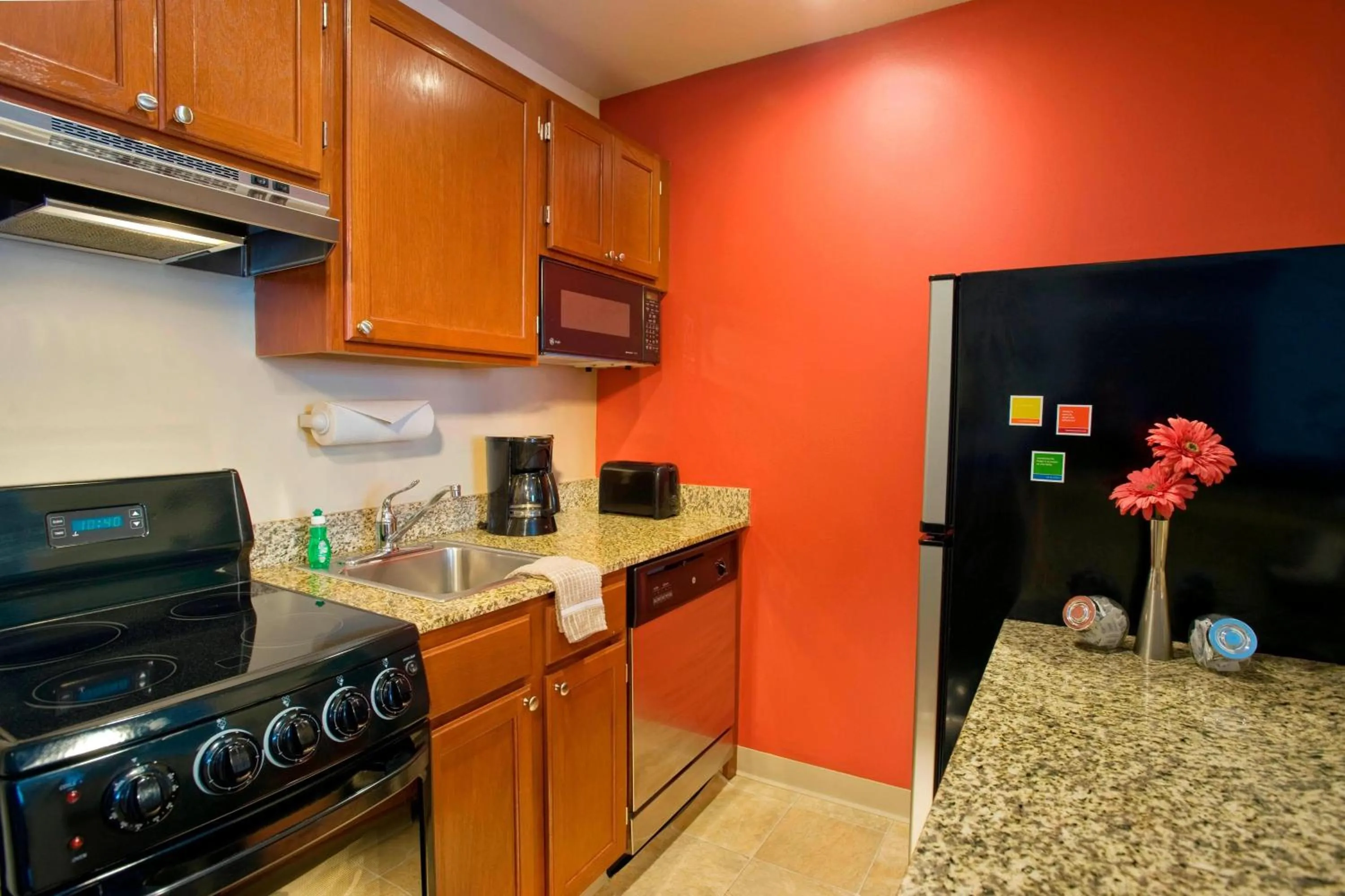 Kitchen or kitchenette in TownePlace Suites Boca Raton