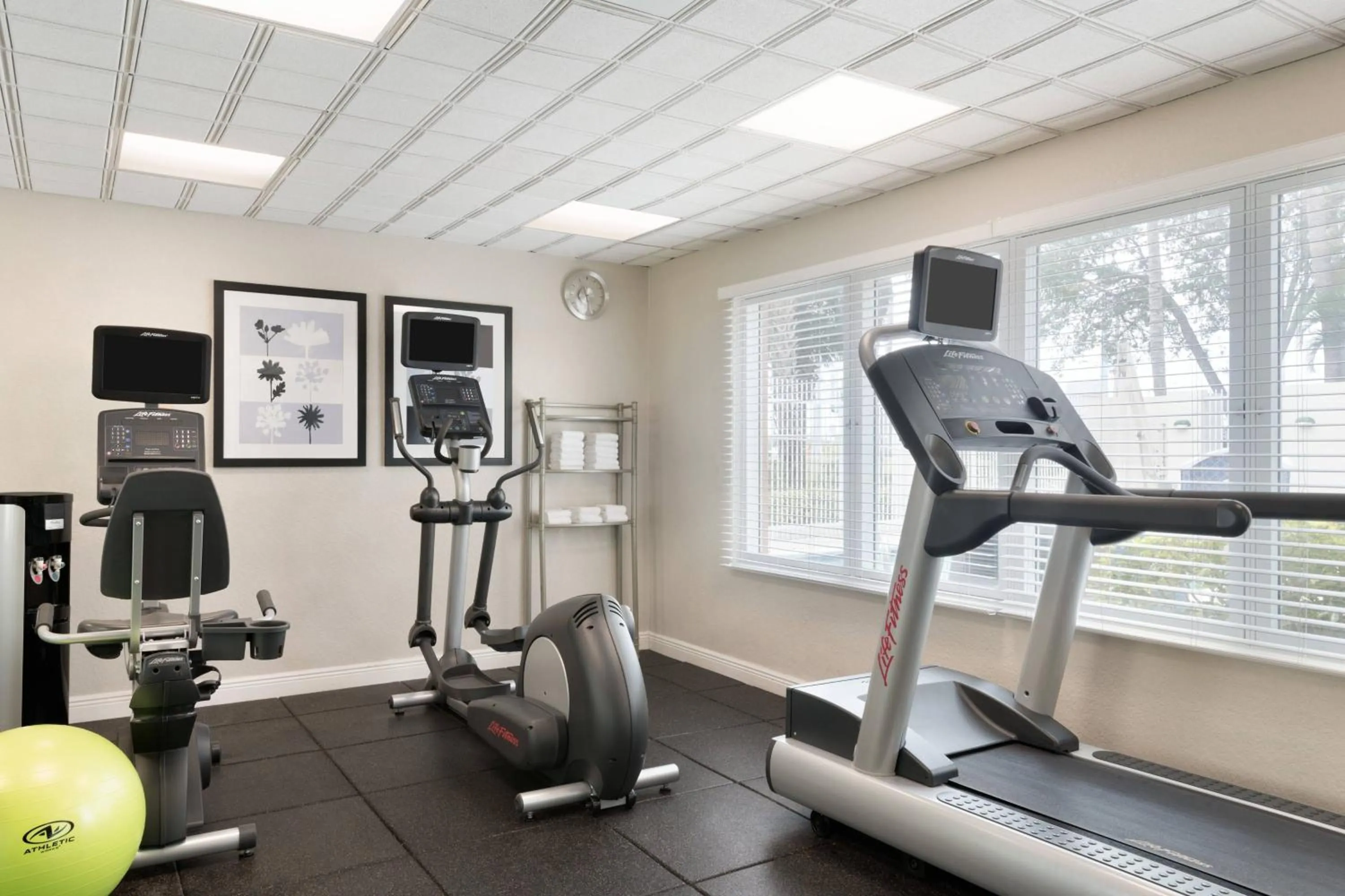 Fitness centre/facilities in TownePlace Suites Boca Raton