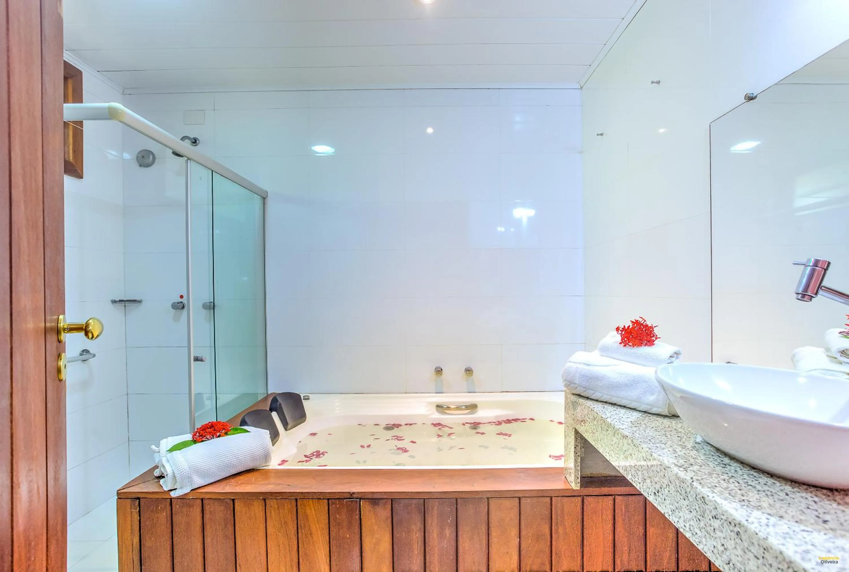 Shower in Terra Boa Hotel Boutique