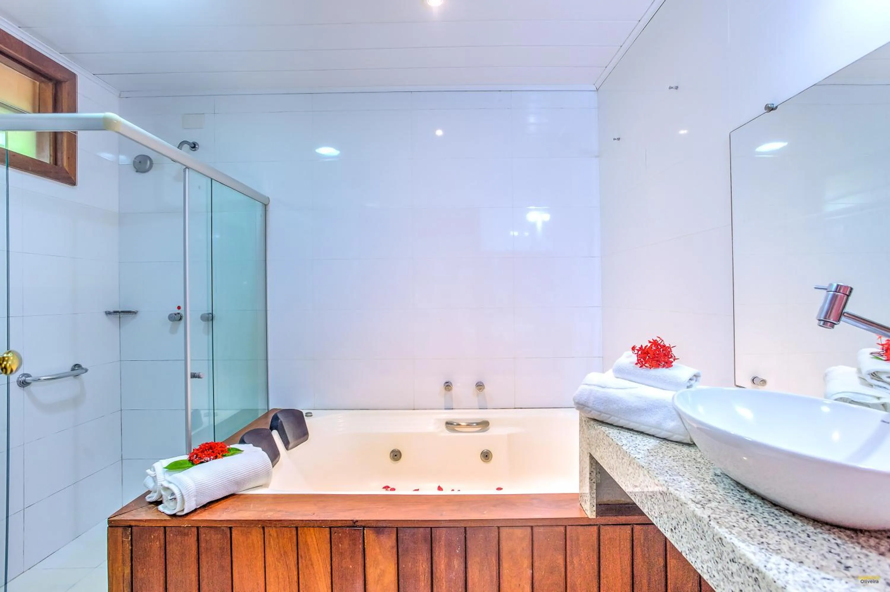 Shower in Terra Boa Hotel Boutique