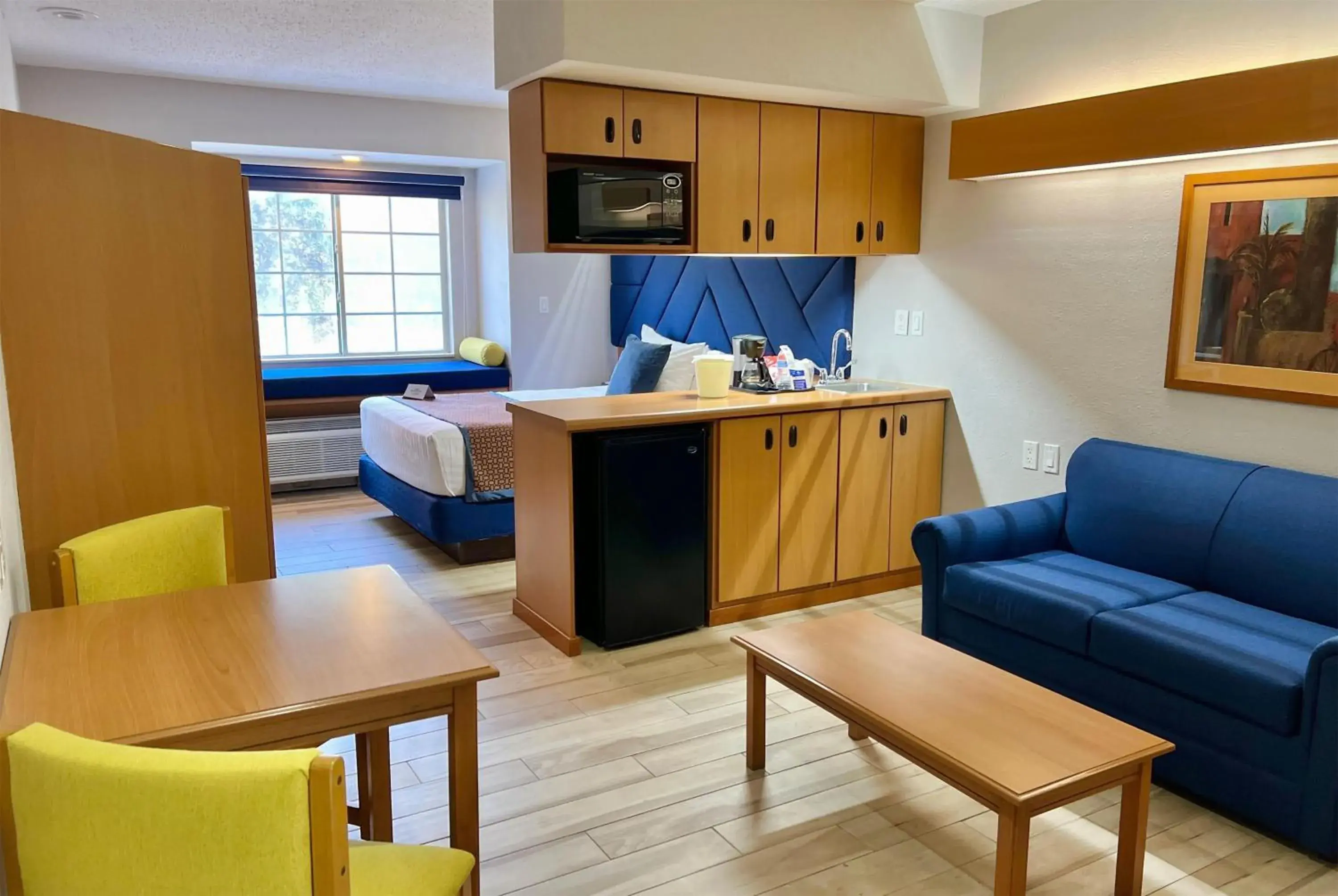 Queen Suite - Non-Smoking in Microtel Inn & Suites by Wyndham Culiacán Queen Suite - Non-Smoking in Microtel Inn & Suites by Wyndham Culiacán