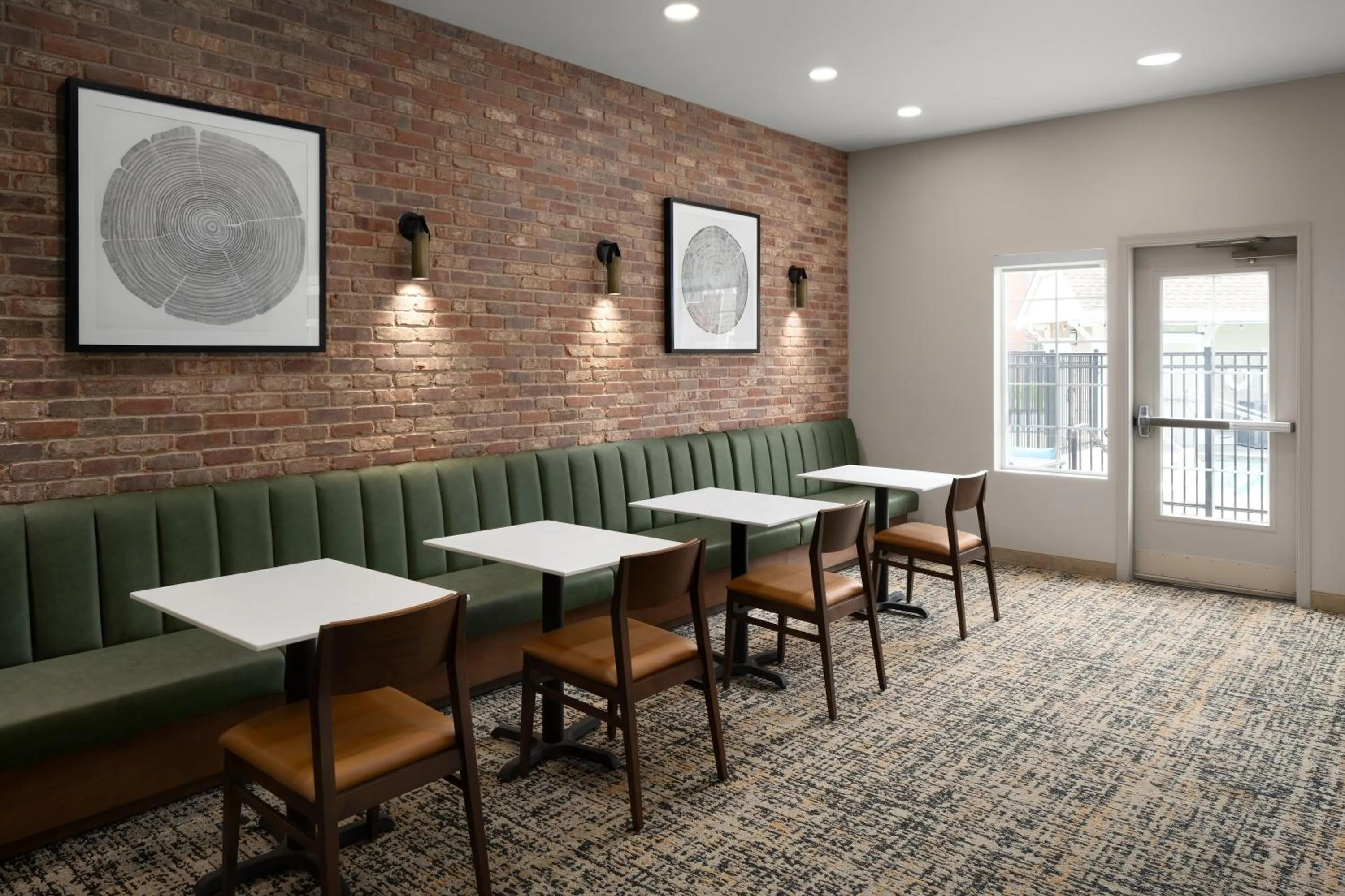 Breakfast in Residence Inn Portland Hillsboro