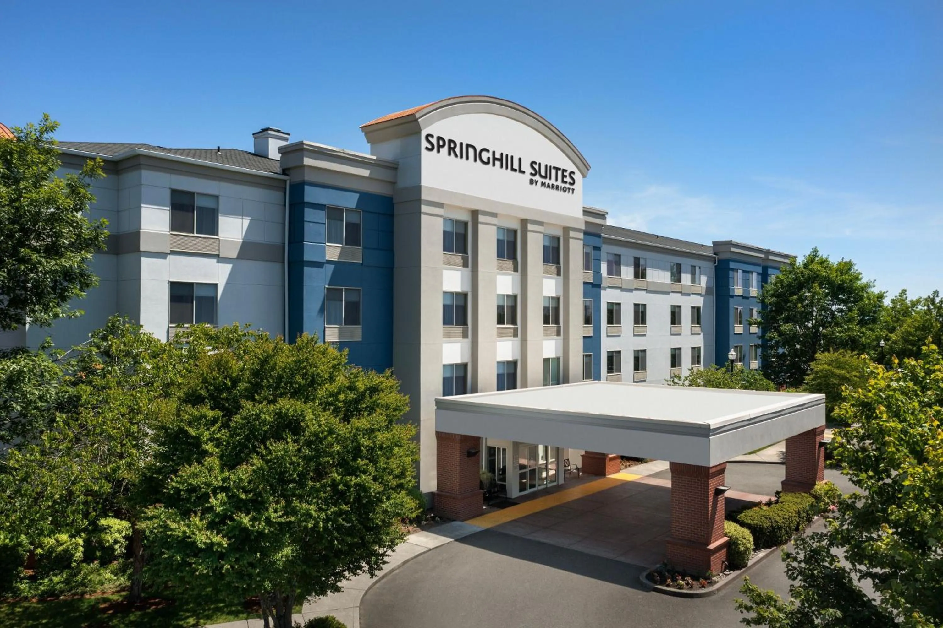 Property building in SpringHill Suites by Marriott Portland Vancouver