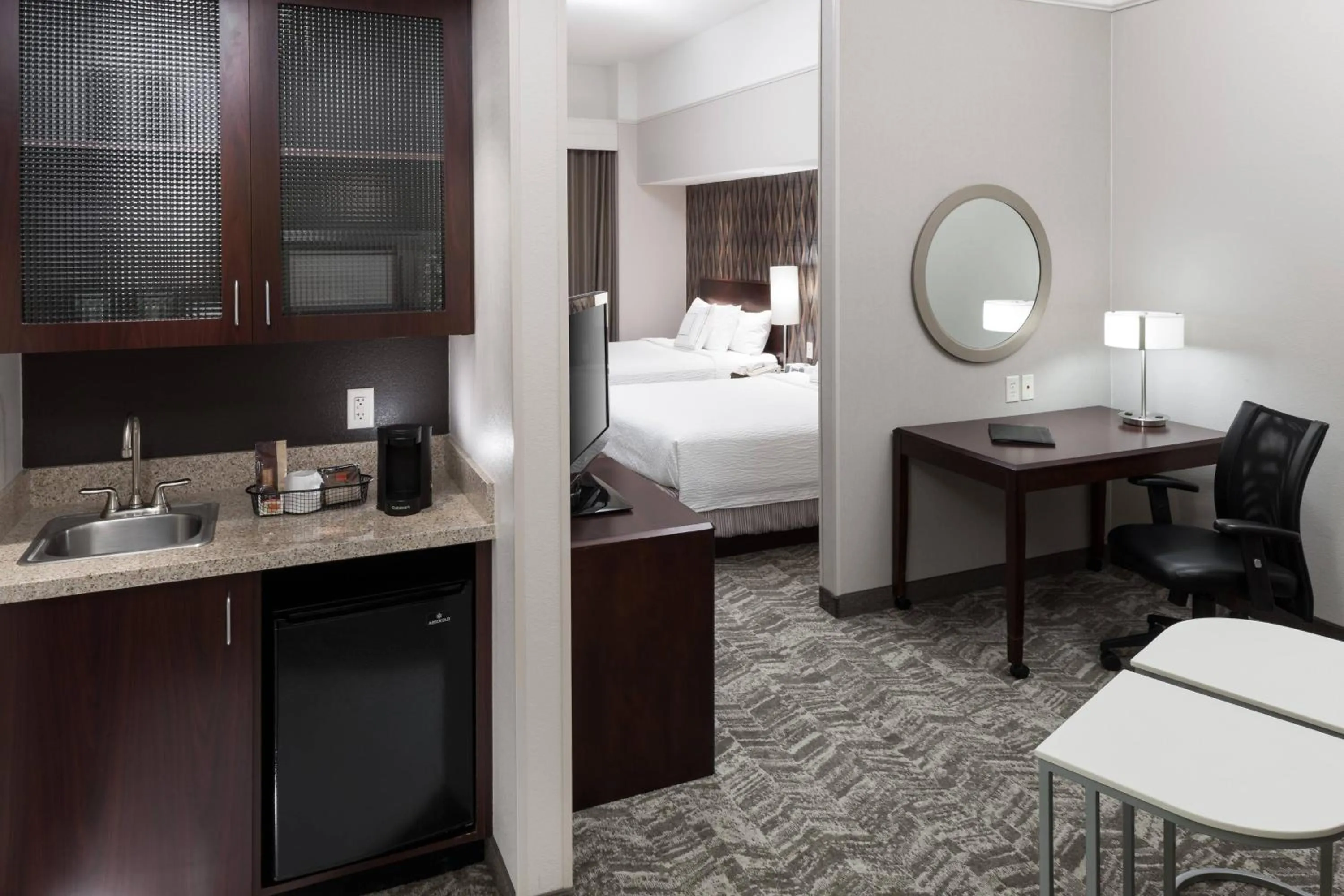 Photo of the whole room, Bed in SpringHill Suites by Marriott Portland Vancouver