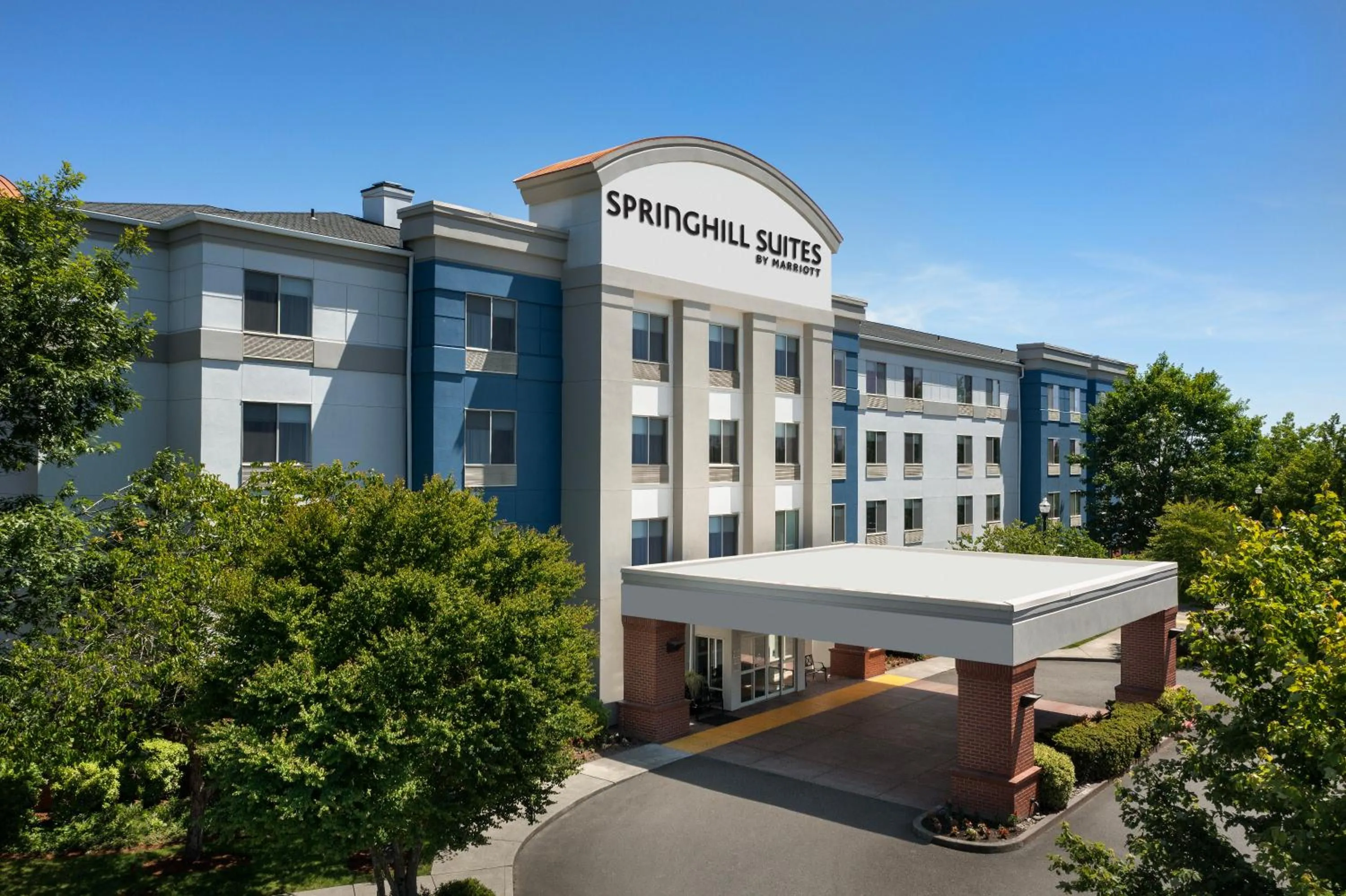 Property building in SpringHill Suites by Marriott Portland Vancouver