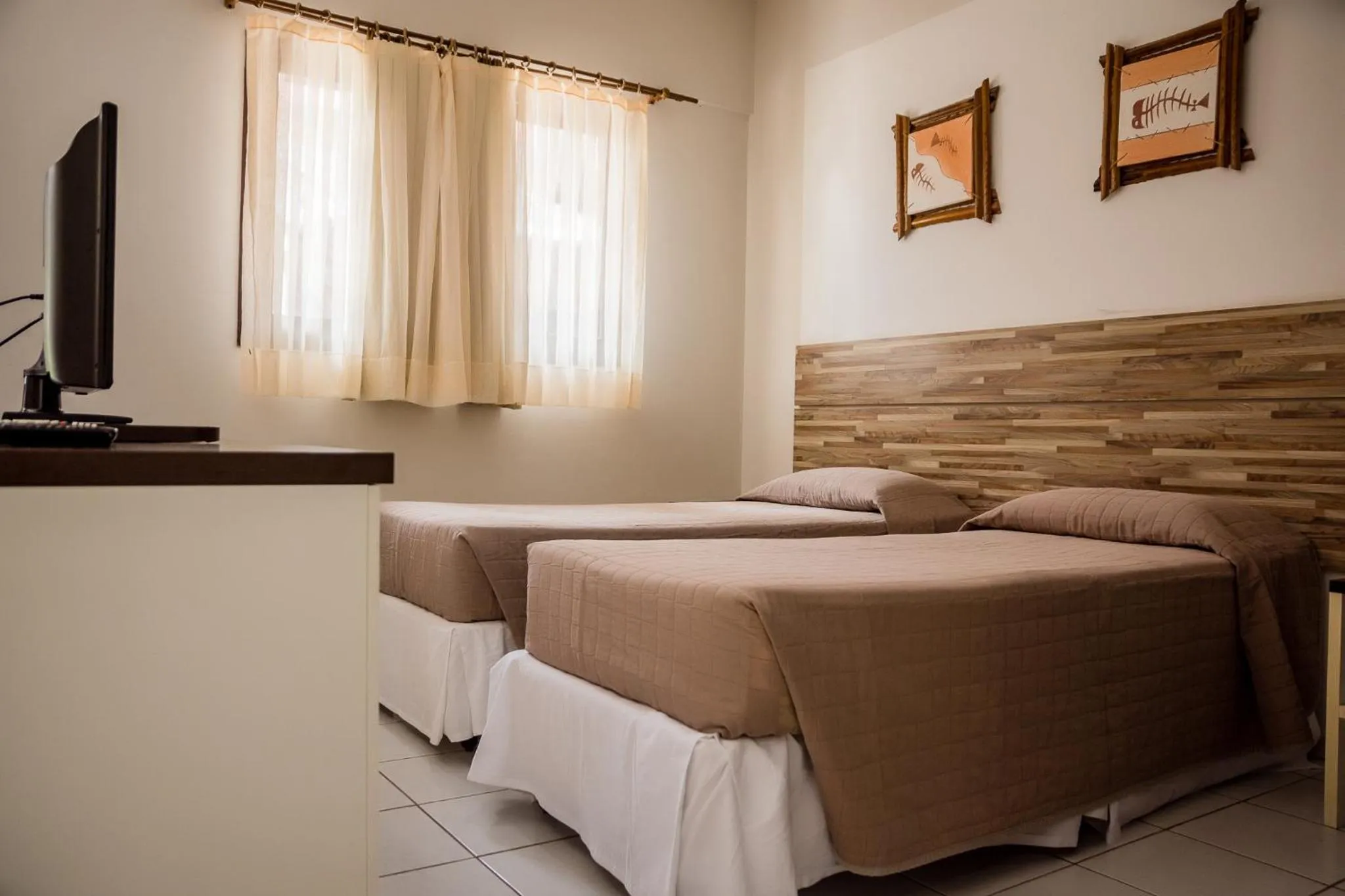 Deluxe Room (2 Adults + 1 Child) in Apart Hotel Serantes