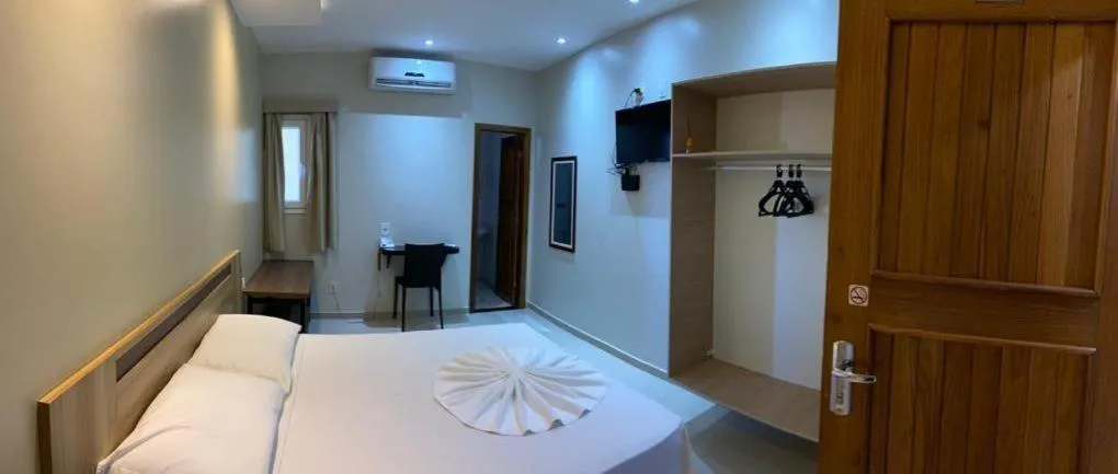 TV and multimedia, Bed in Hotel Sandis