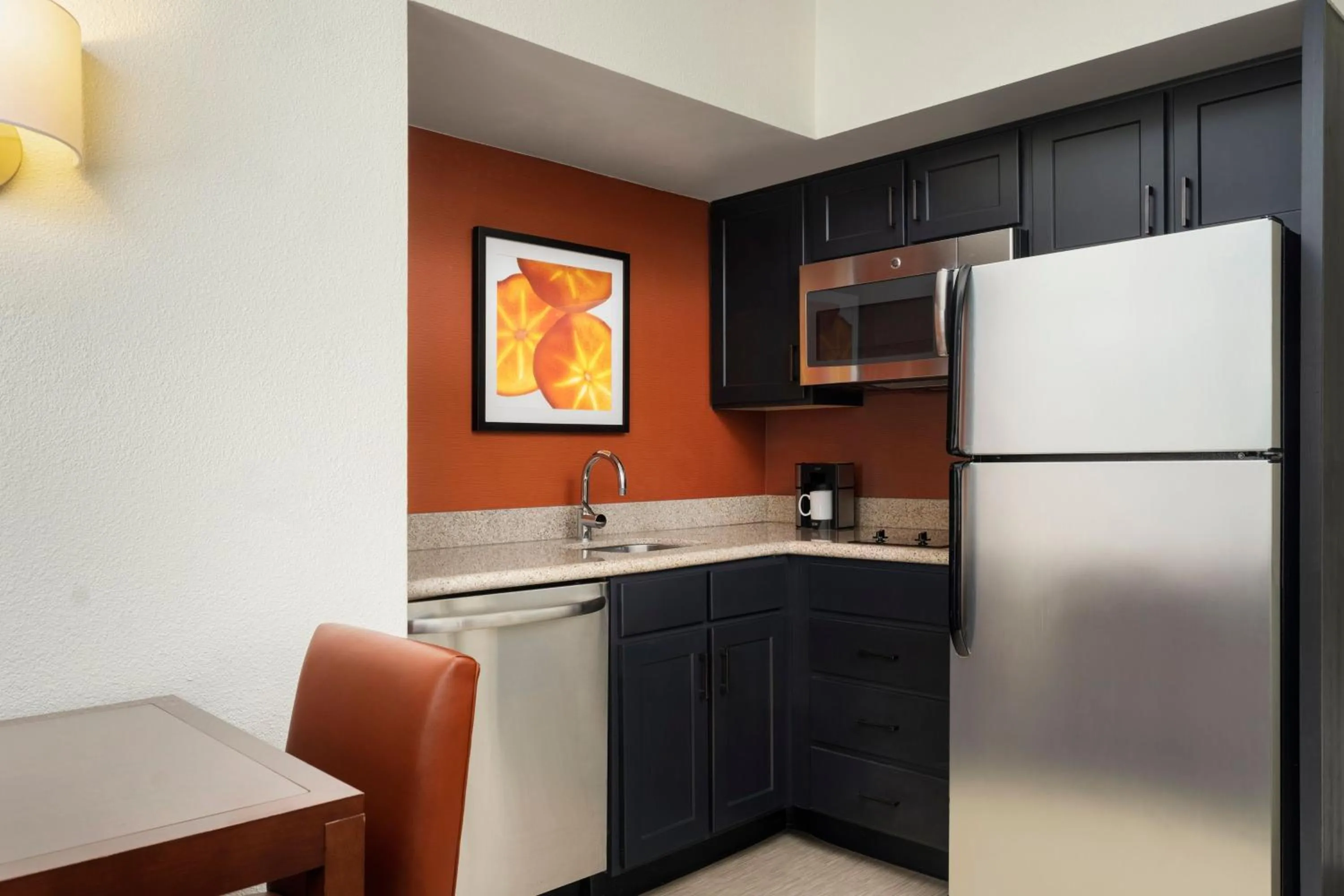 Kitchen or kitchenette in Residence Inn Philadelphia Conshohocken