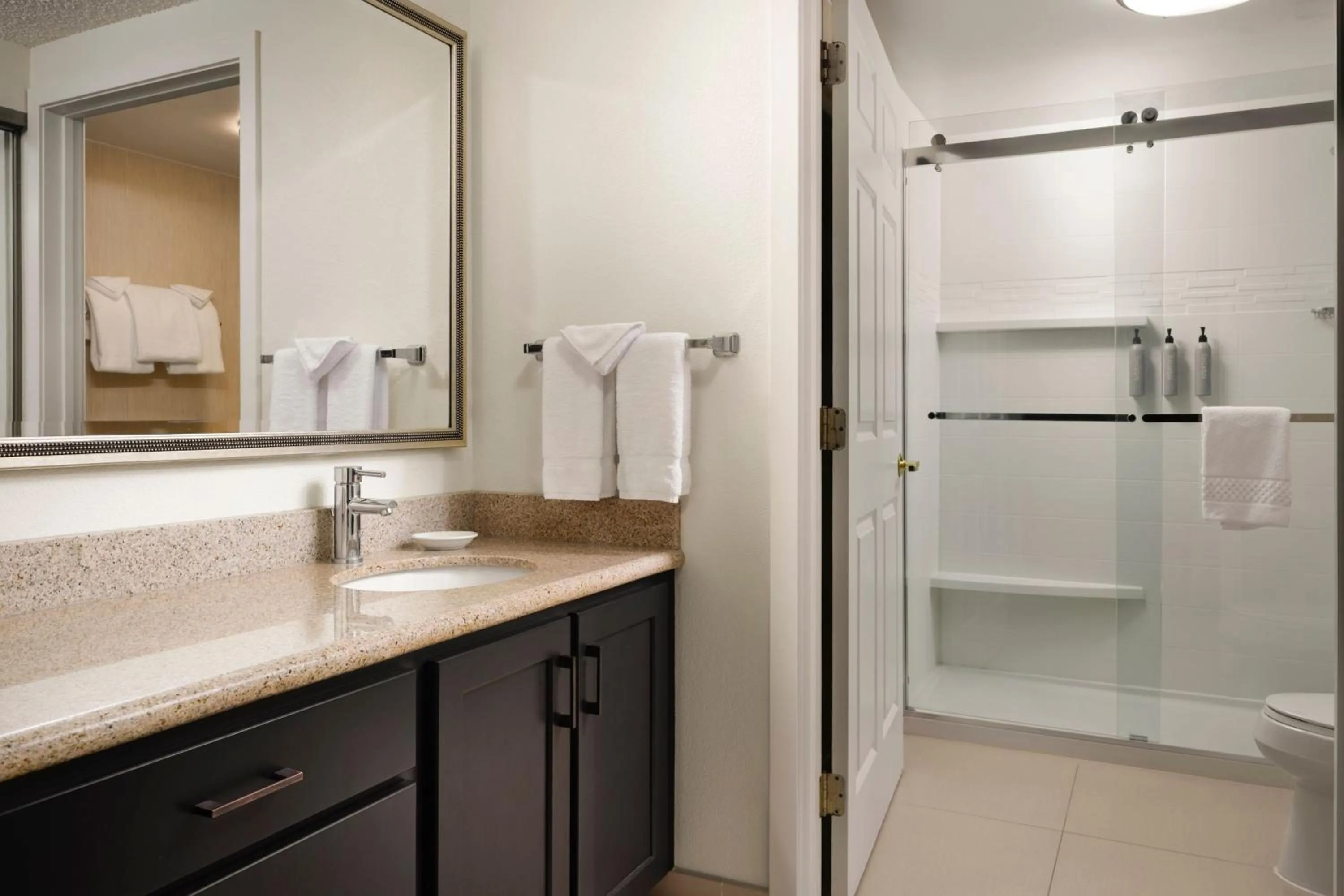 Bathroom in Residence Inn Philadelphia Conshohocken