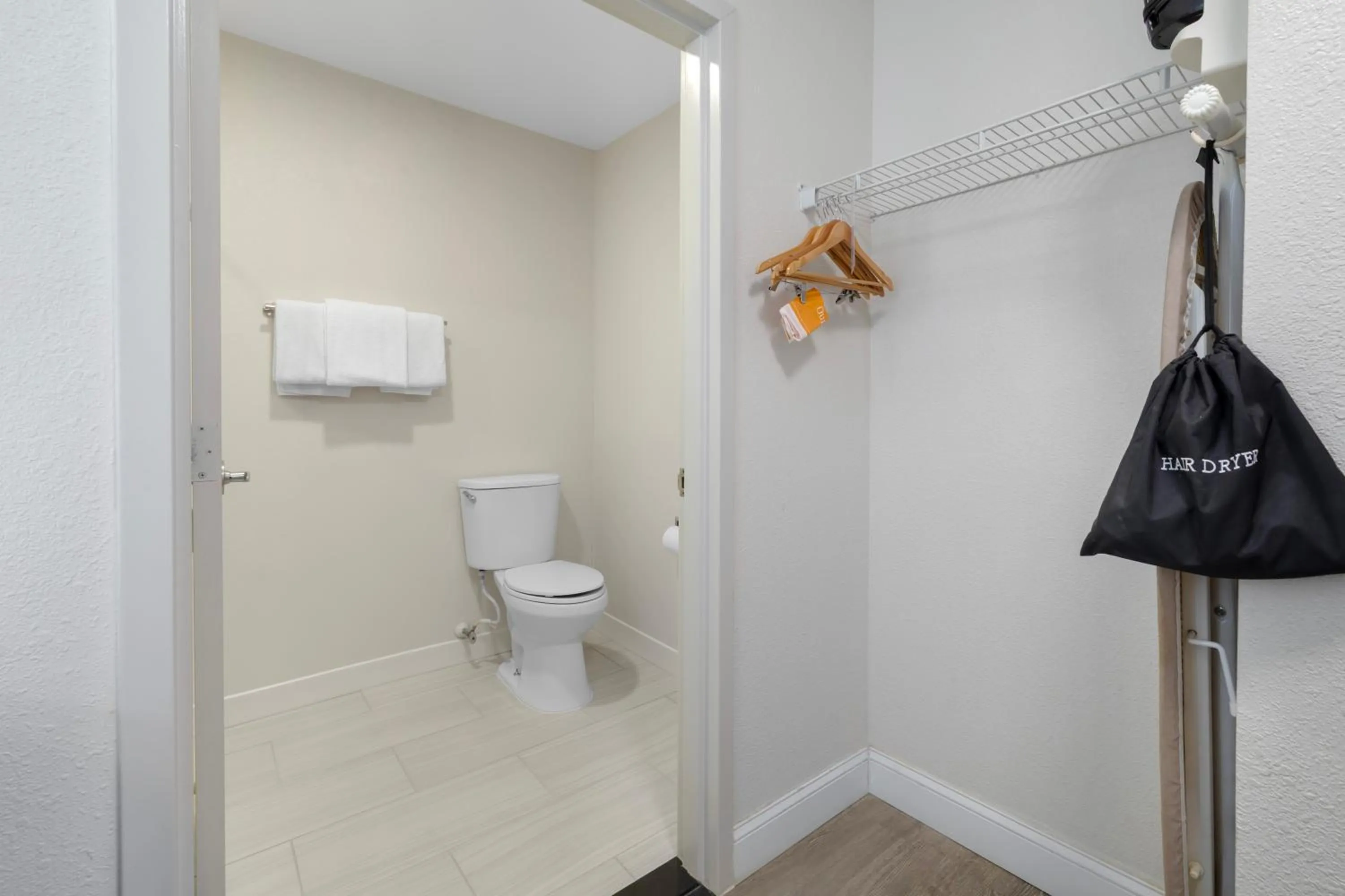 Toilet in Comfort Inn & Suites Mt Laurel-Philadelphia