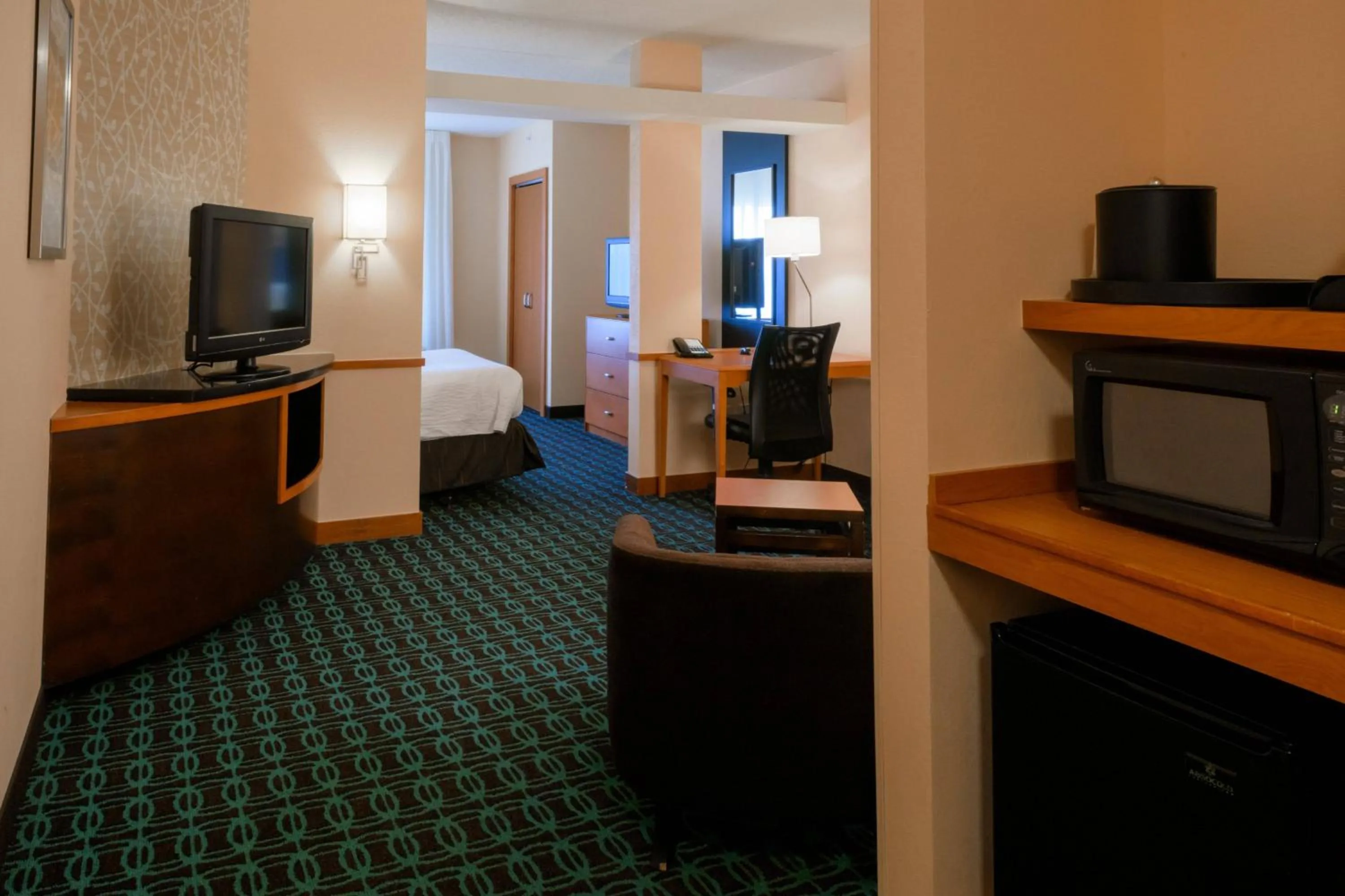 Photo of the whole room in Fairfield Inn & Suites Kennett Square
