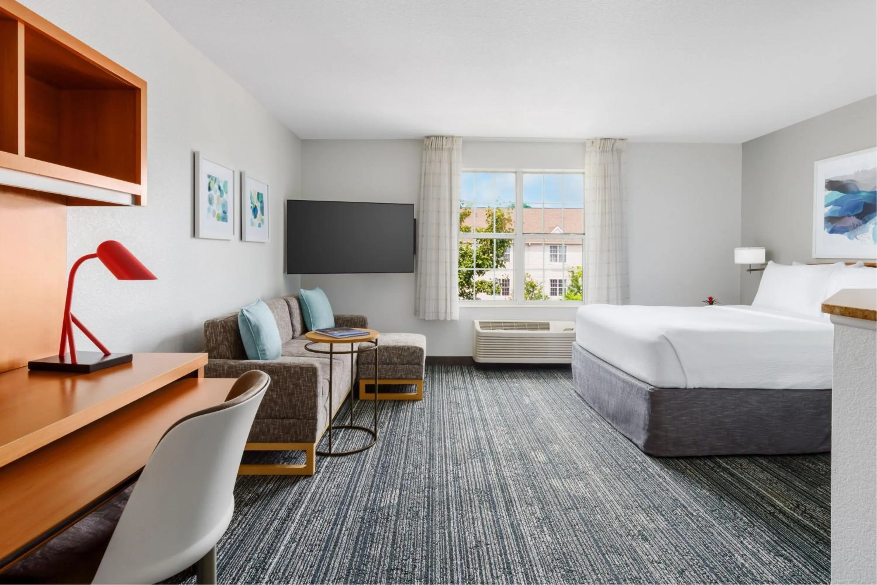 Photo of the whole room, Bed in TownePlace Suites Philadelphia Horsham