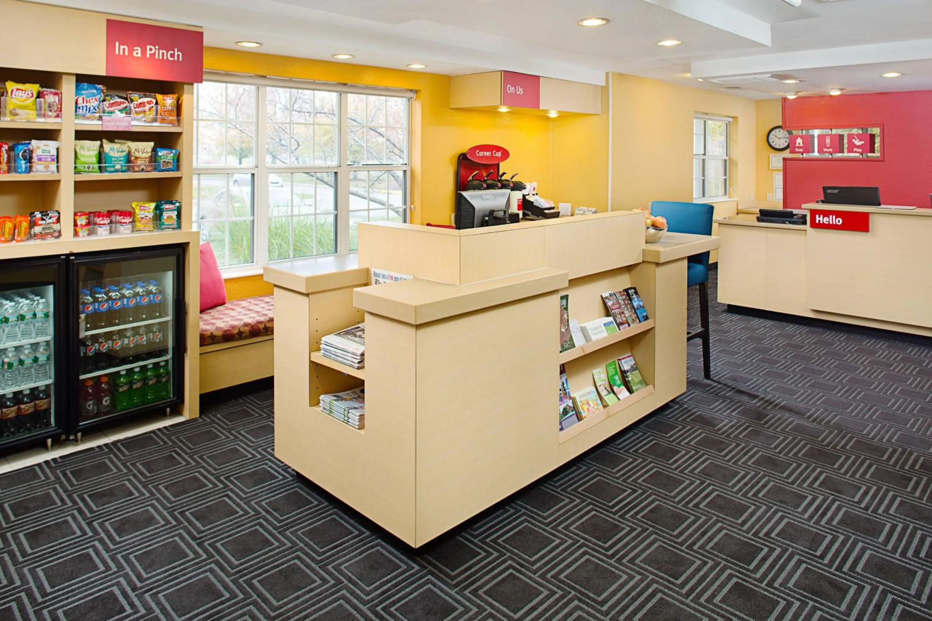 Lobby or reception in TownePlace Suites Philadelphia Horsham