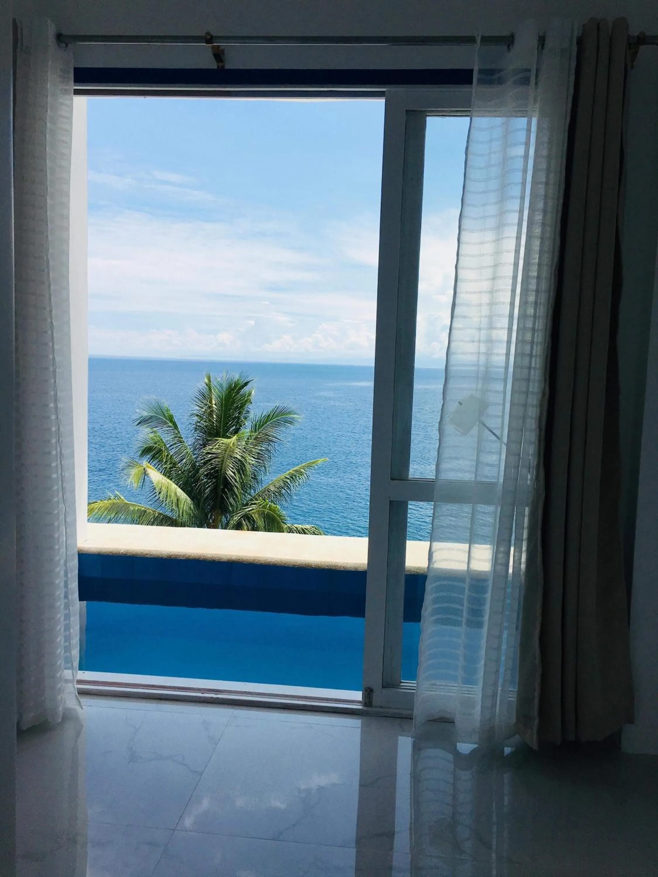 Beach in Bintana Sa Paraiso