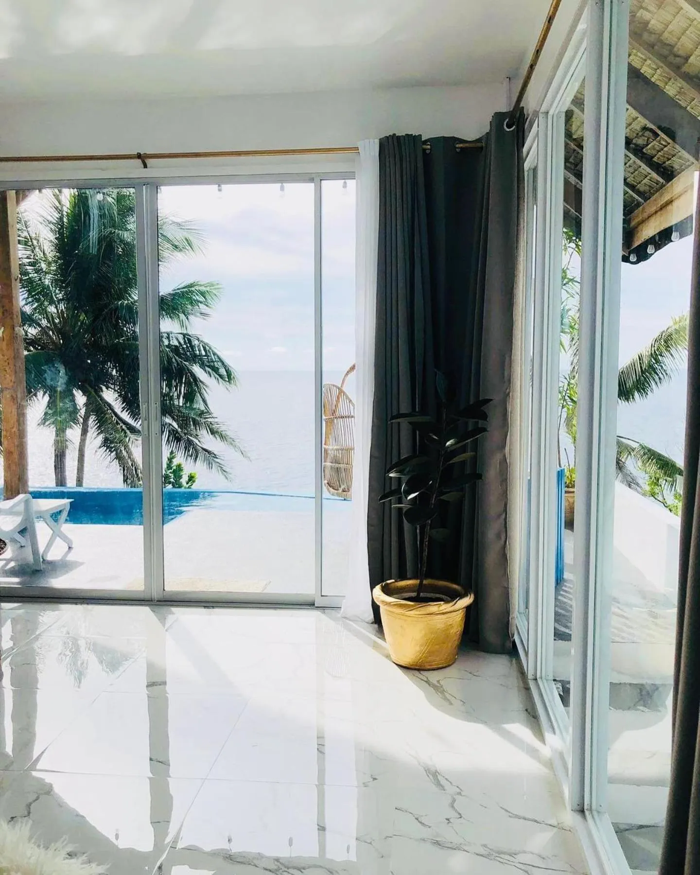 Day in Bintana Sa Paraiso