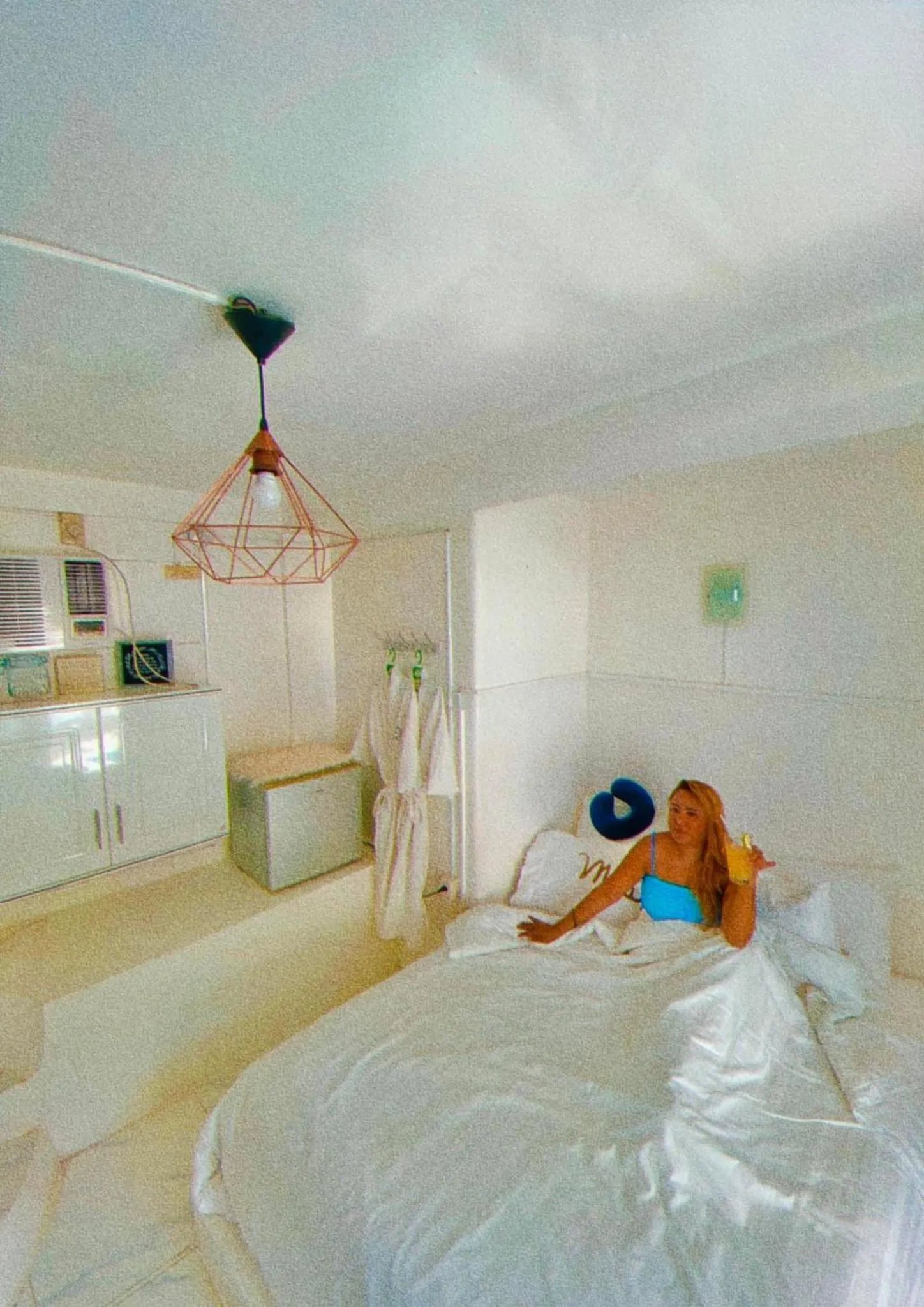 Bed in Bintana Sa Paraiso