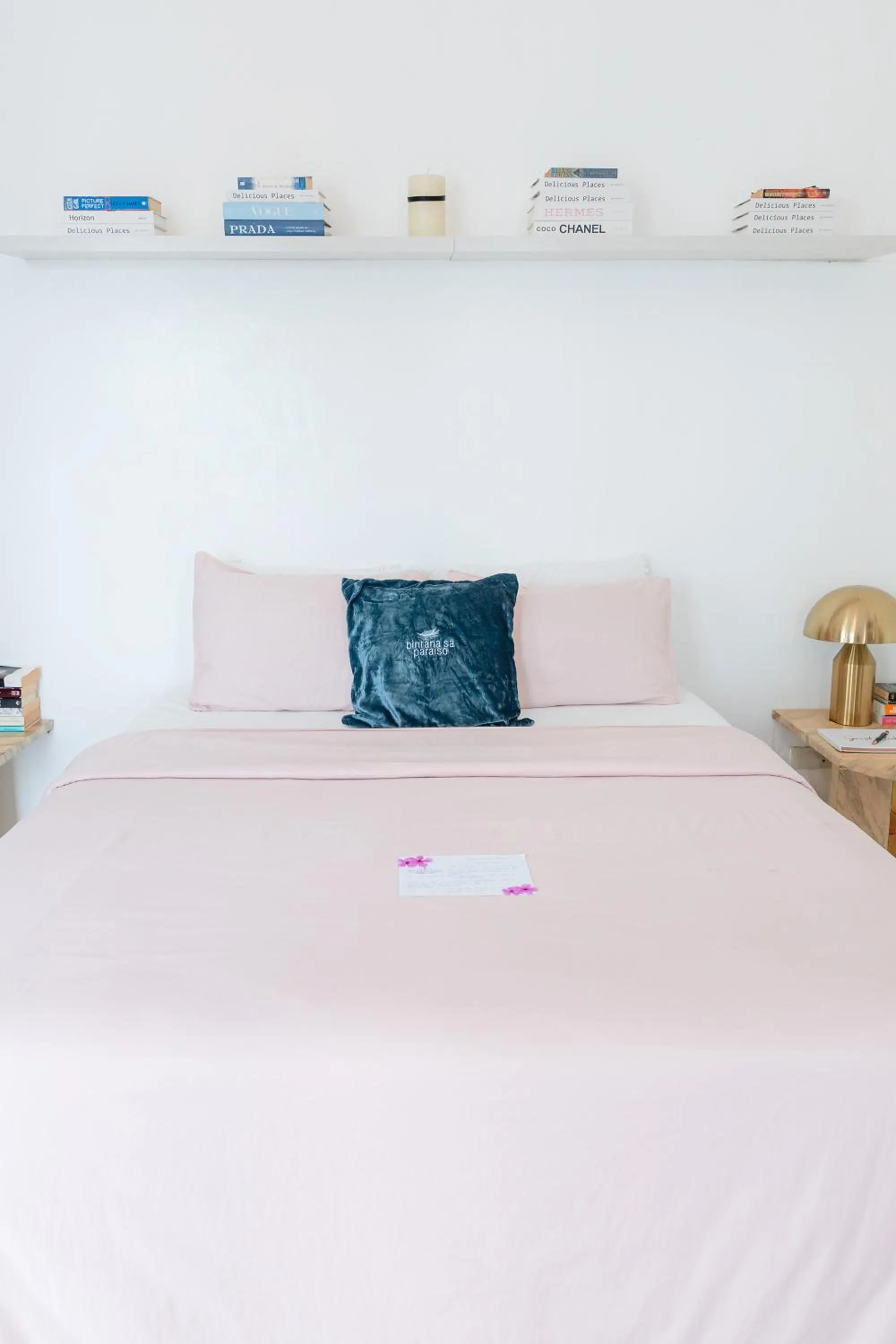 Bed in Bintana Sa Paraiso