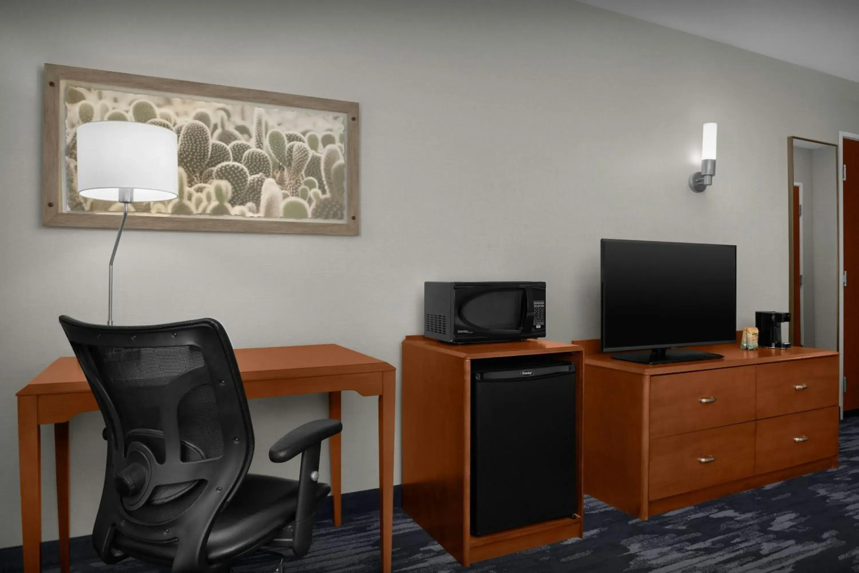 King Room in Fairfield Inn and Suites Phoenix Chandler Fashion Center King Room in Fairfield Inn and Suites Phoenix Chandler Fashion Center