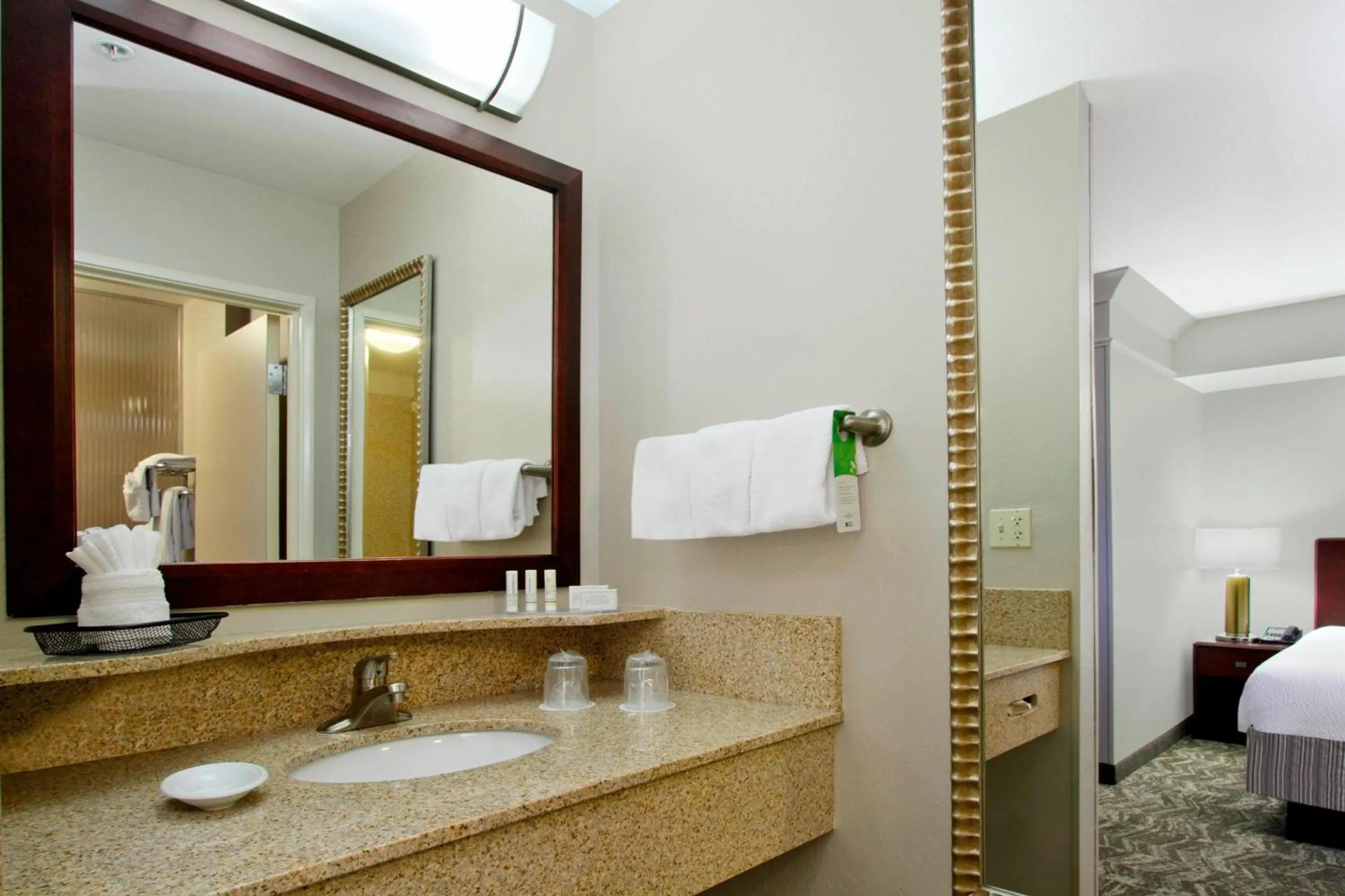 Photo of the whole room, Bed in SpringHill Suites Phoenix Glendale Sports & Entertainment District