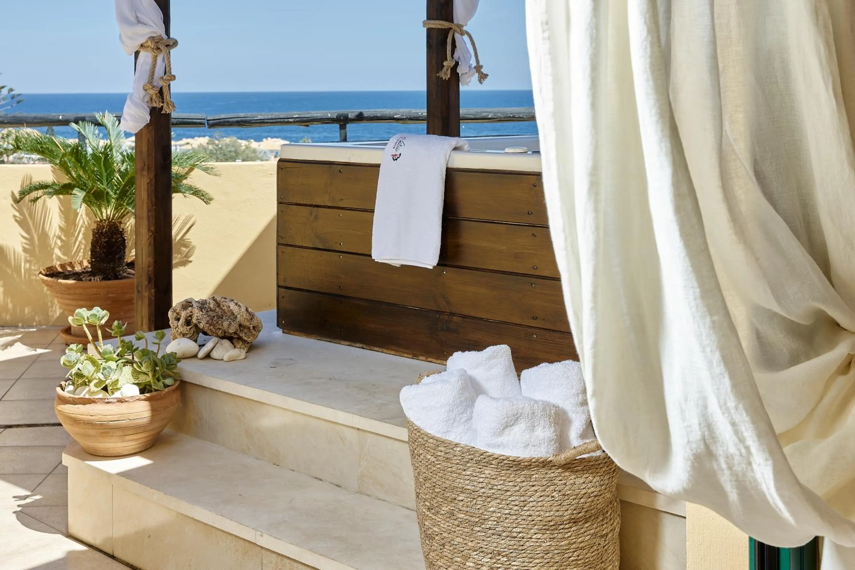 Hot Tub in Kreta Natur