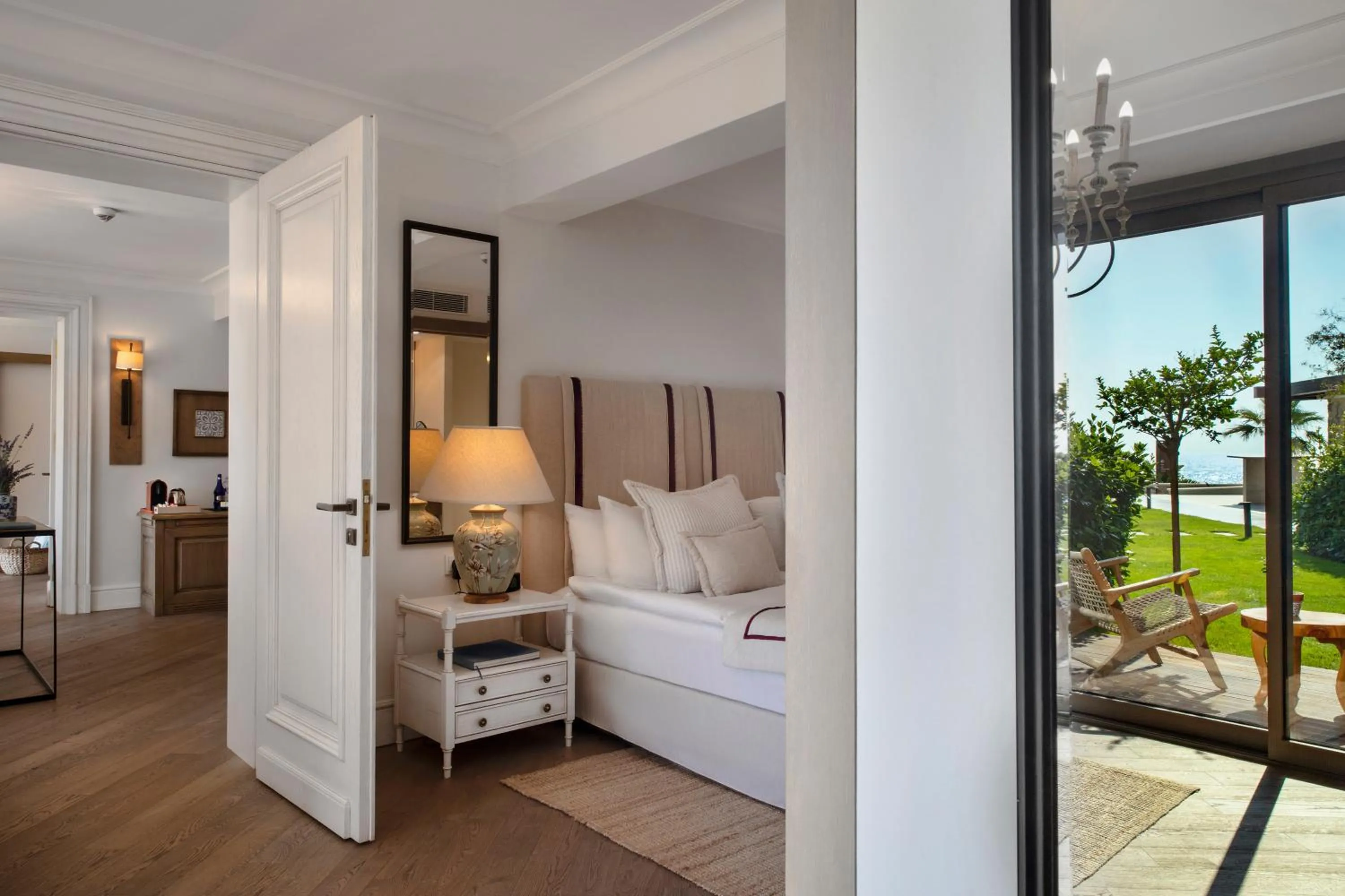 Bedroom, Bed in Allium Bodrum Resort & Spa